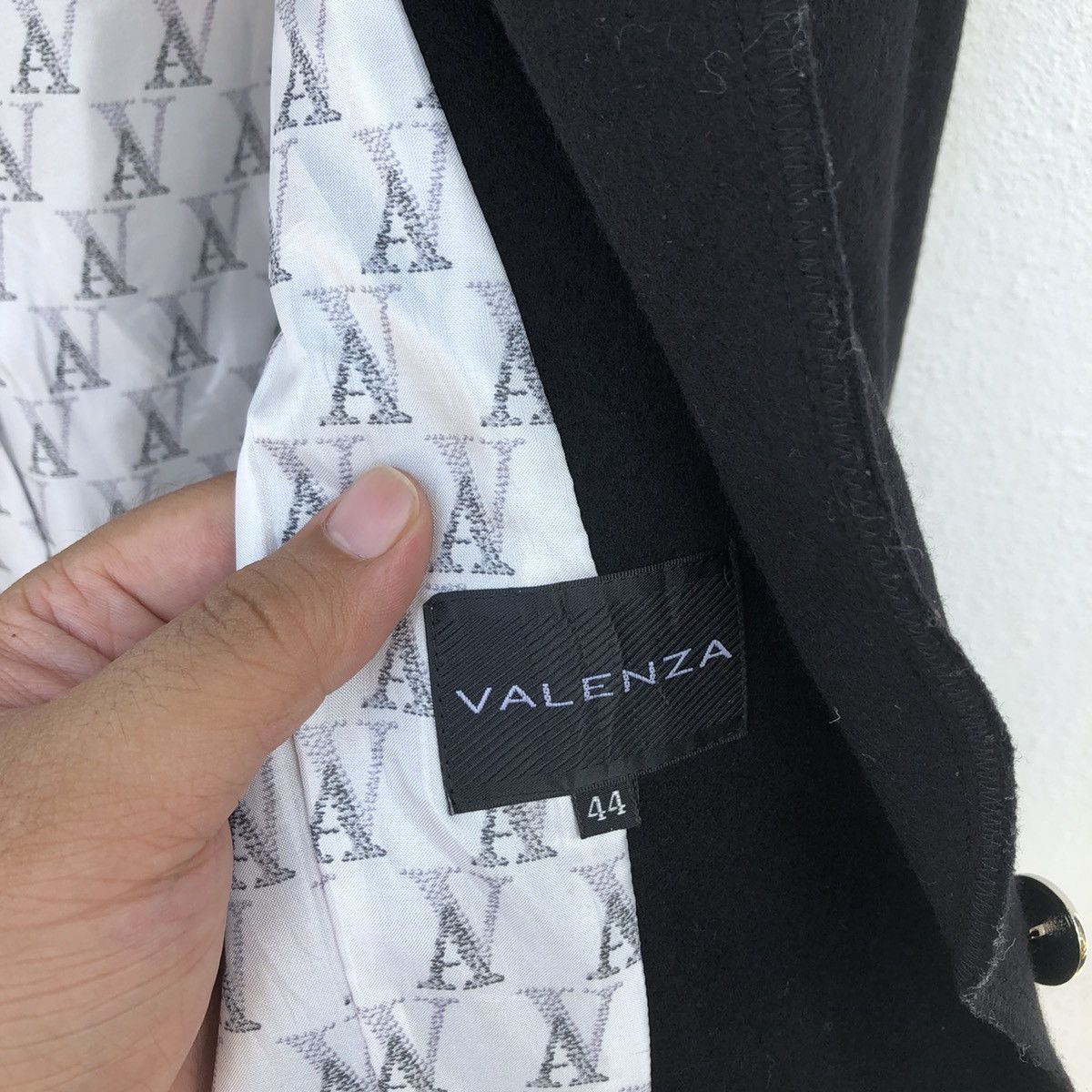 Japanese Brand LUXURY VALENZA BIG LOGO BLACK MADE IN JAPAN Size US M / EU 48-50 / 2 - 10 Thumbnail