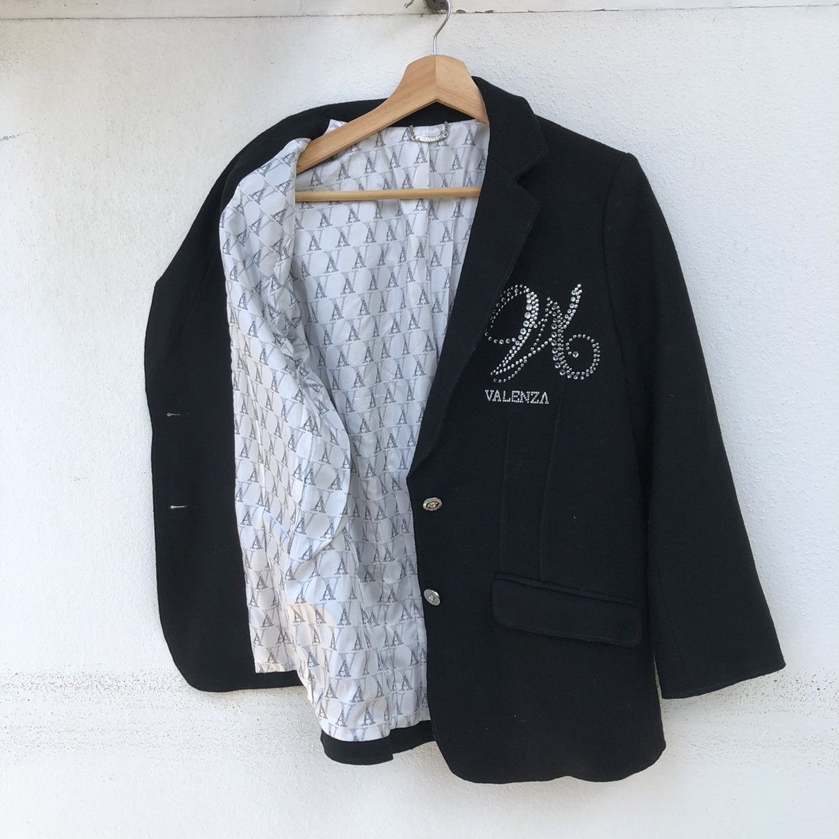 Japanese Brand LUXURY VALENZA BIG LOGO BLACK MADE IN JAPAN Size US M / EU 48-50 / 2 - 9 Thumbnail