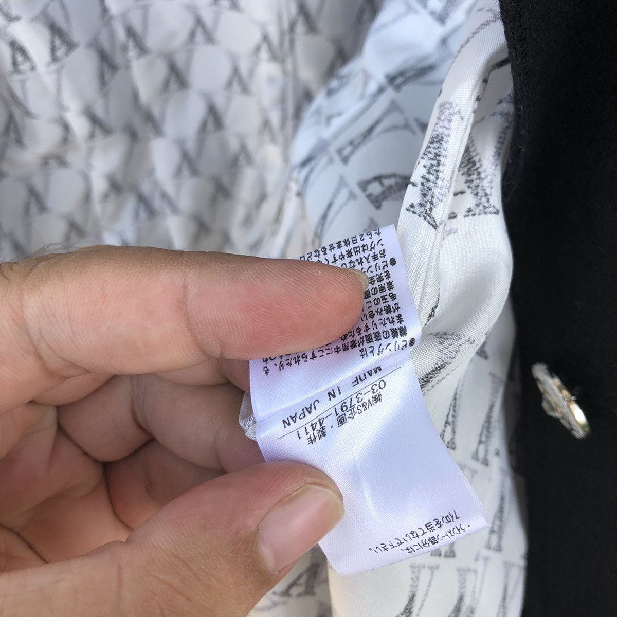 Japanese Brand LUXURY VALENZA BIG LOGO BLACK MADE IN JAPAN Size US M / EU 48-50 / 2 - 11 Thumbnail