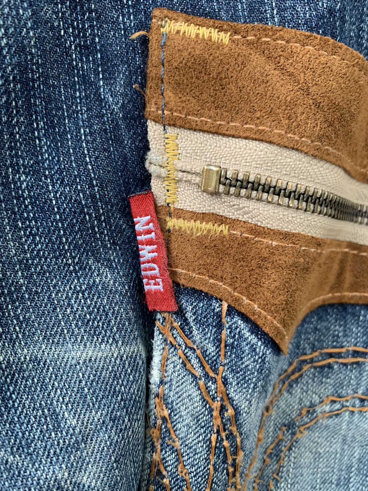 Edwin Vintage Edwin Suede Distressed Denim Jeans Size US 35 - 5 Thumbnail