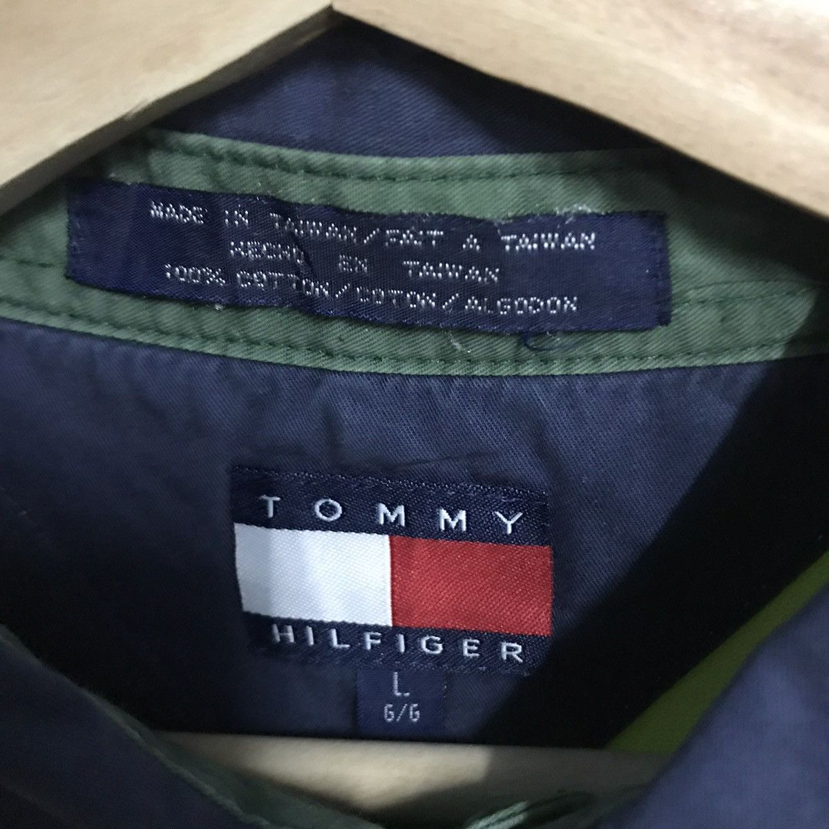Other Vintage Tommy Hilfiger Sailing Gear Long Sleeve Polos Shirt Size US L / EU 52-54 / 3 - 5 Thumbnail