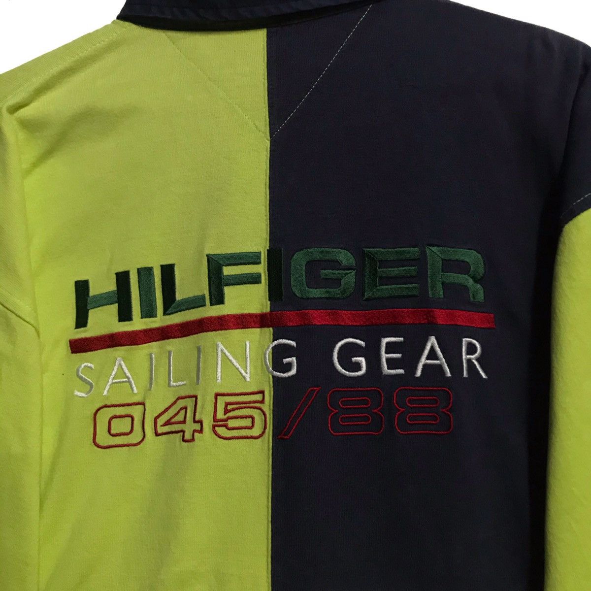 Other Vintage Tommy Hilfiger Sailing Gear Long Sleeve Polos Shirt Size US L / EU 52-54 / 3 - 3 Thumbnail