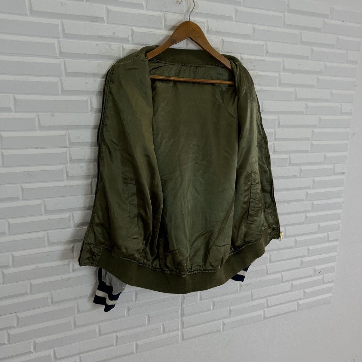 Japanese Brand RARE SUKAJAN JACKET DRAGON TIGER EMBROIDED BIG LOGO Size US L / EU 52-54 / 3 - 12 Thumbnail