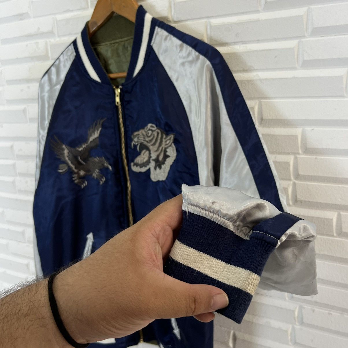 Japanese Brand RARE SUKAJAN JACKET DRAGON TIGER EMBROIDED BIG LOGO Size US L / EU 52-54 / 3 - 8 Thumbnail