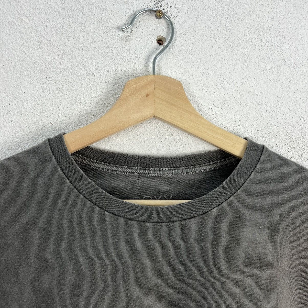 Japanese Brand VINTAGE ROXY VIBES TEE BIG LOGO FADED BY SUN DESIGN Size US M / EU 48-50 / 2 - 4 Thumbnail