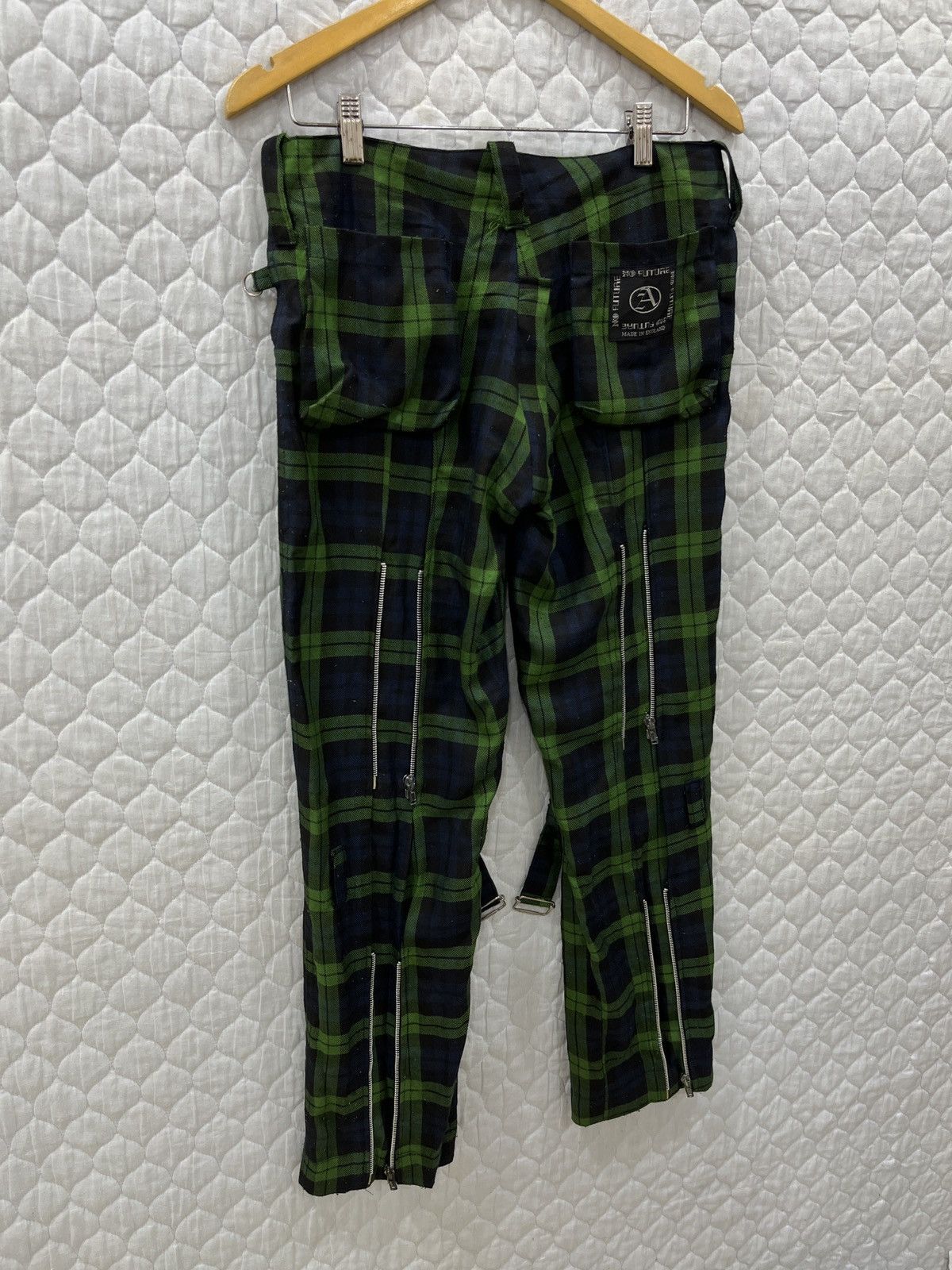 No Future (Mmmm)🔥RARE VINTAGE NO FUTURE BONDAGE PUNKS PANTS Size US 32 / EU 48 - 5 Thumbnail