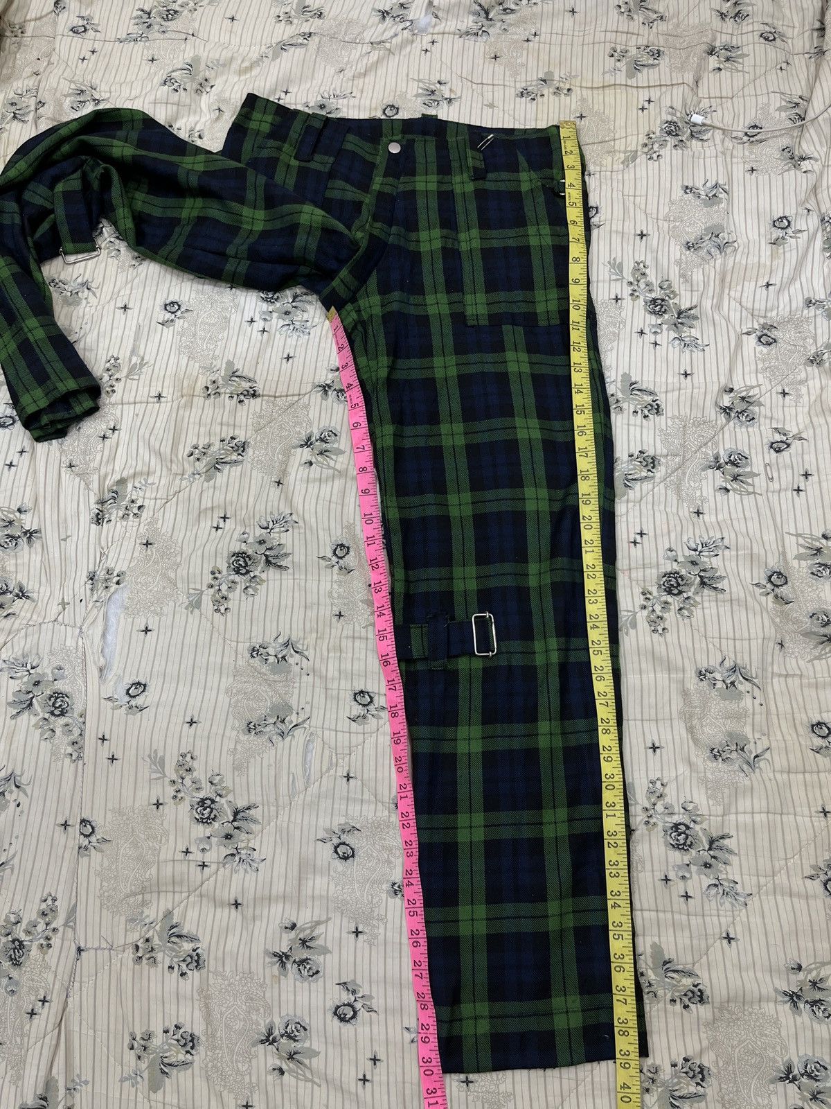 No Future (Mmmm)🔥RARE VINTAGE NO FUTURE BONDAGE PUNKS PANTS Size US 32 / EU 48 - 13 Thumbnail