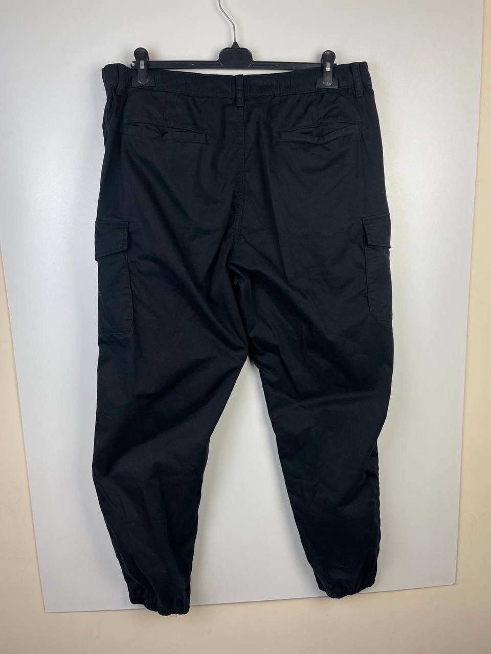 Uniqlo Uniqlo luxury cargo pants size xl Size US 36 / EU 52 - 3 Thumbnail