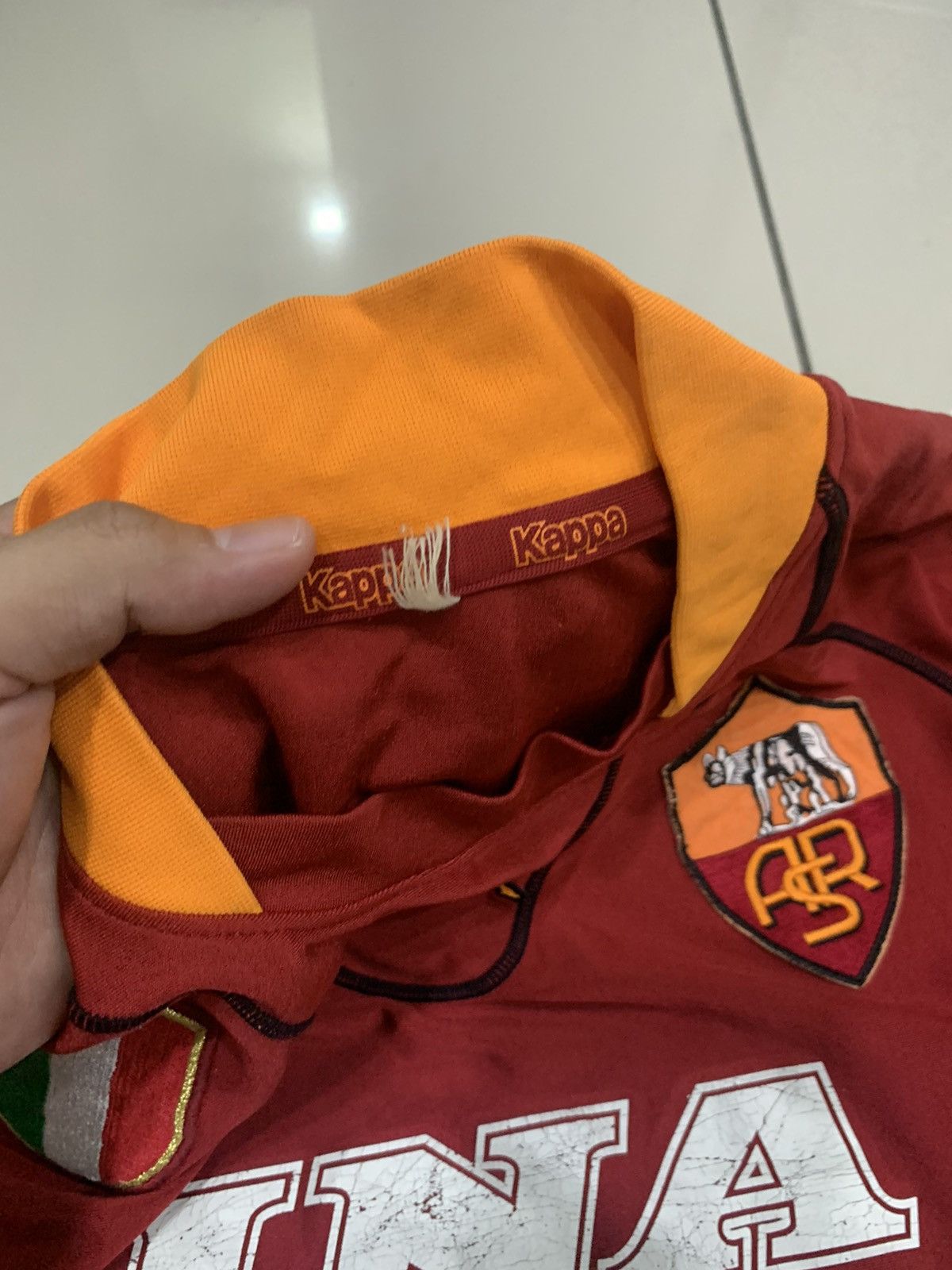 Vintage VINTAGE AS ROMA 2001 HOME KIT JERSEY Size US L / EU 52-54 / 3 - 7 Thumbnail