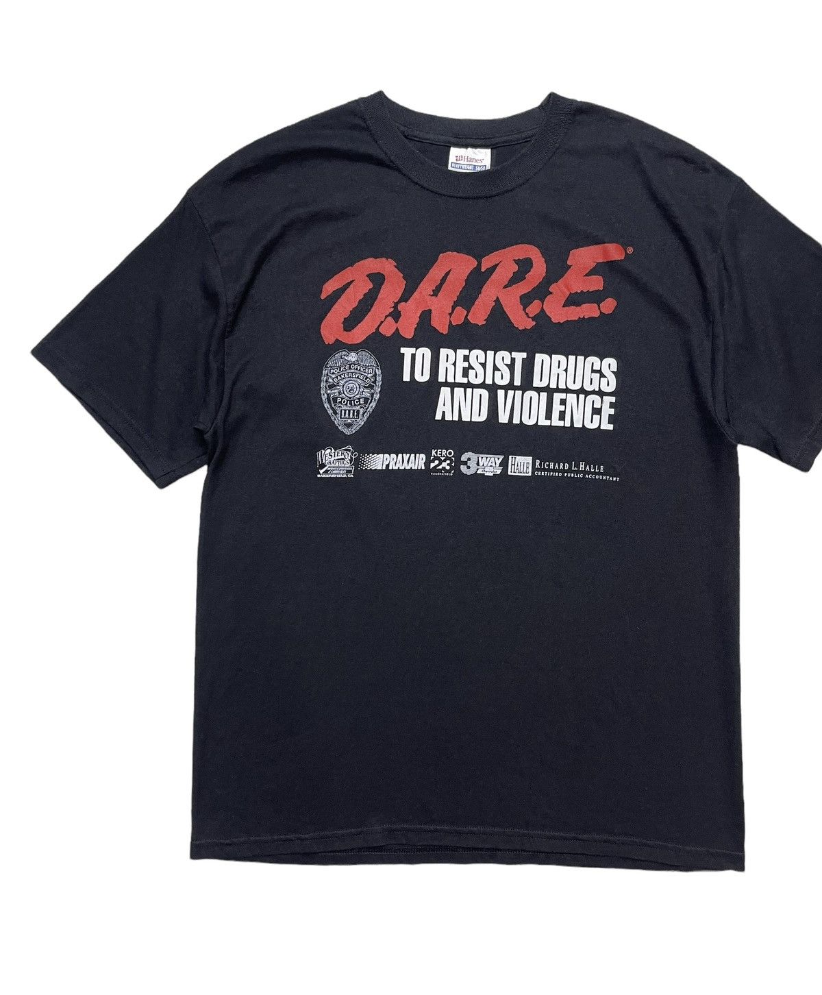 Vintage Vintage D.A.R.E Resist Drugs And Violence Shirt Size US L / EU 52-54 / 3 - 3 Thumbnail