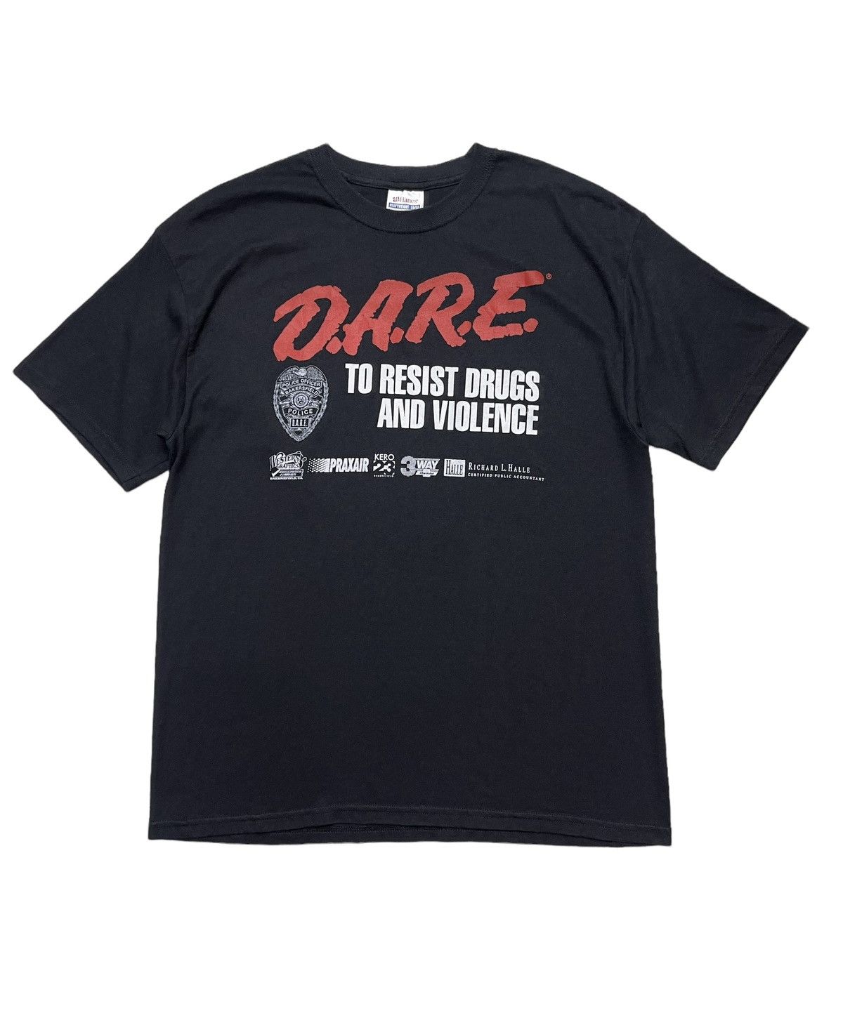 Vintage Vintage D.A.R.E Resist Drugs And Violence Shirt Size US L / EU 52-54 / 3 - 1 Thumbnail