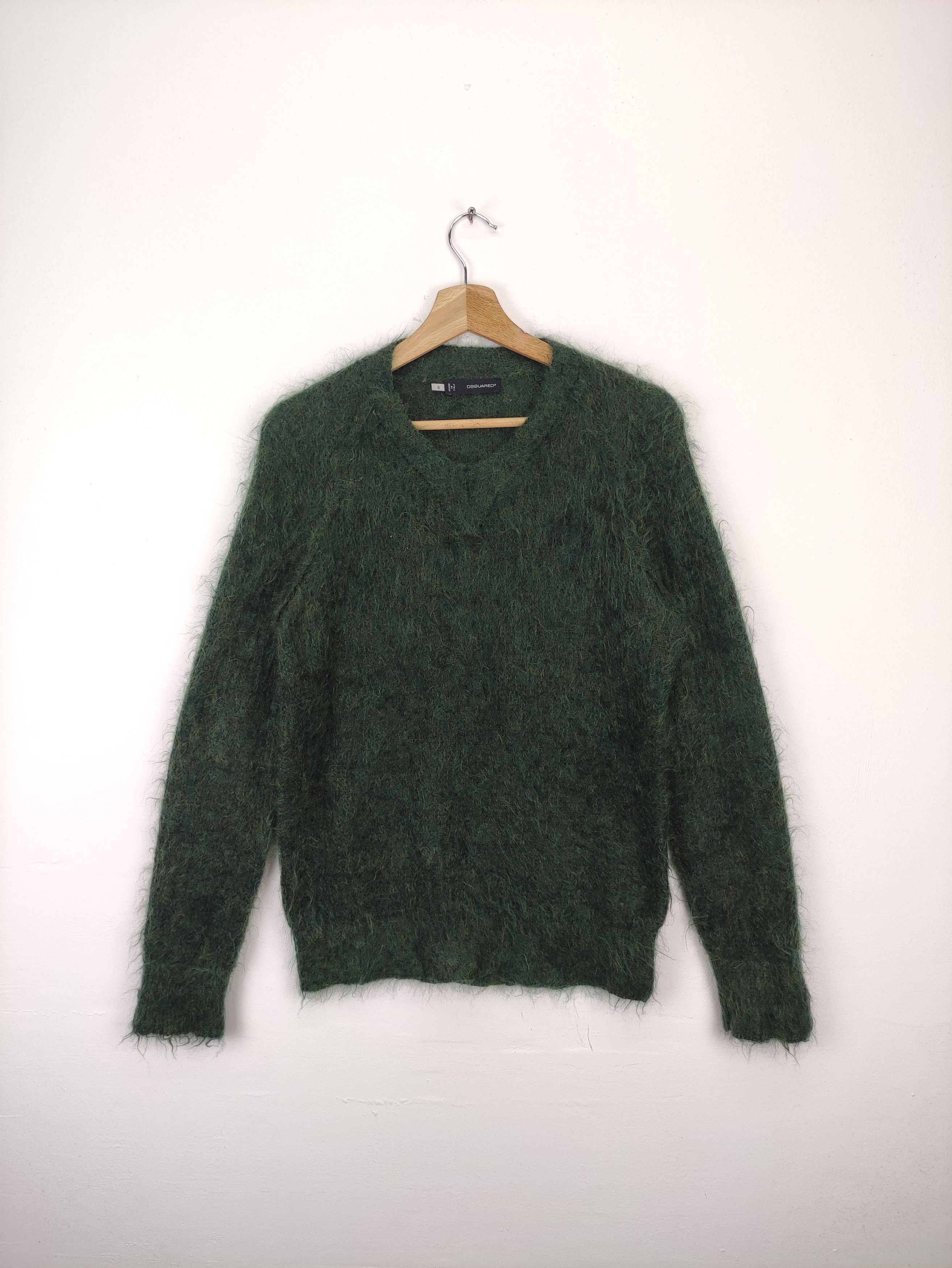 Dsquared2 Vintage Dsquared2 Fuzzy Mohair Sweater Size S / US 4 / IT 40 - 1 Thumbnail