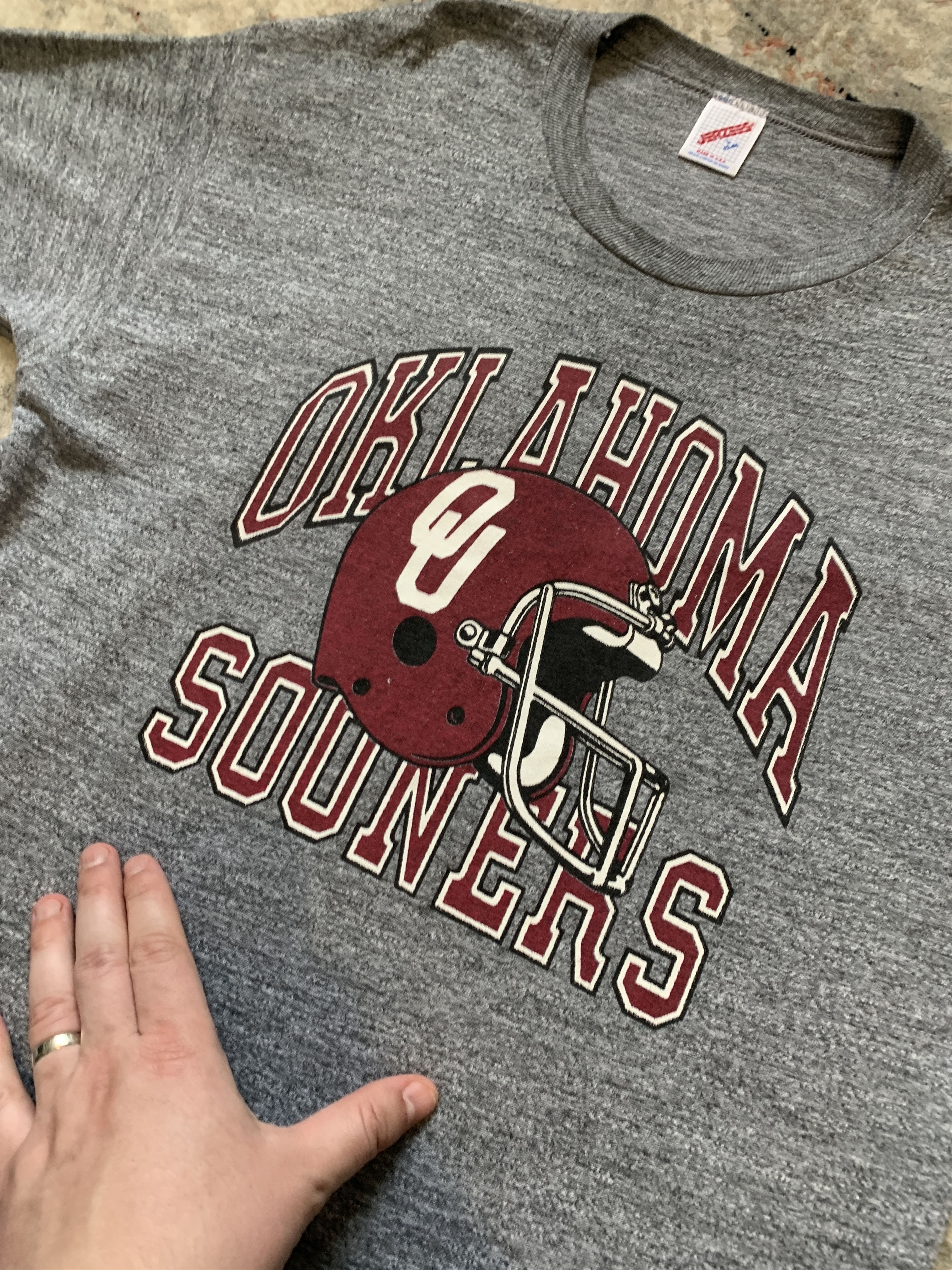 NCAA × Vintage Vintage Oklahoma Sooners T-Shirt Made In USA Size US L / EU 52-54 / 3 - 3 Thumbnail