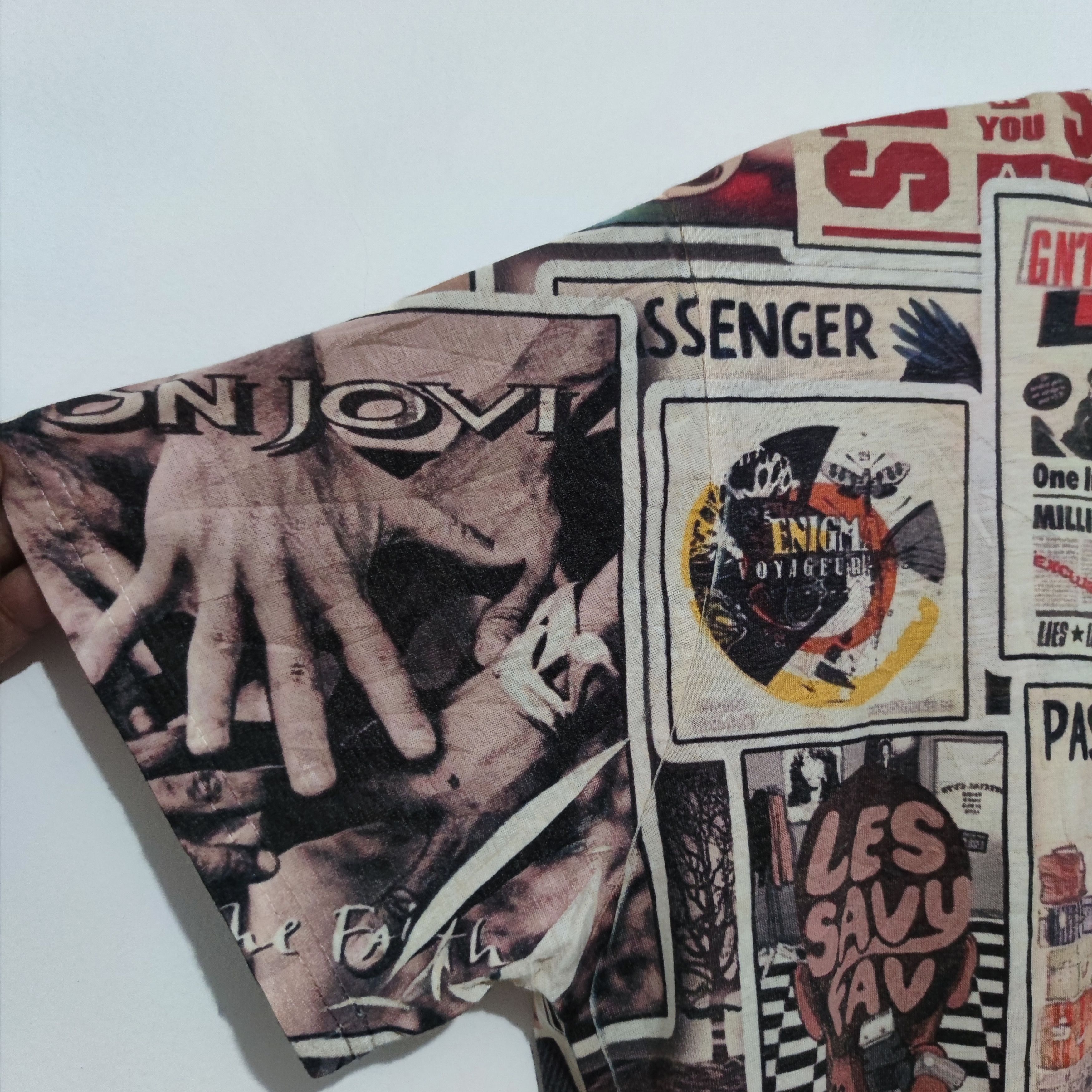 Roberto Cavalli just Cavalli Newspaper Pattern Size US XXL / EU 58 / 5 - 6 Thumbnail