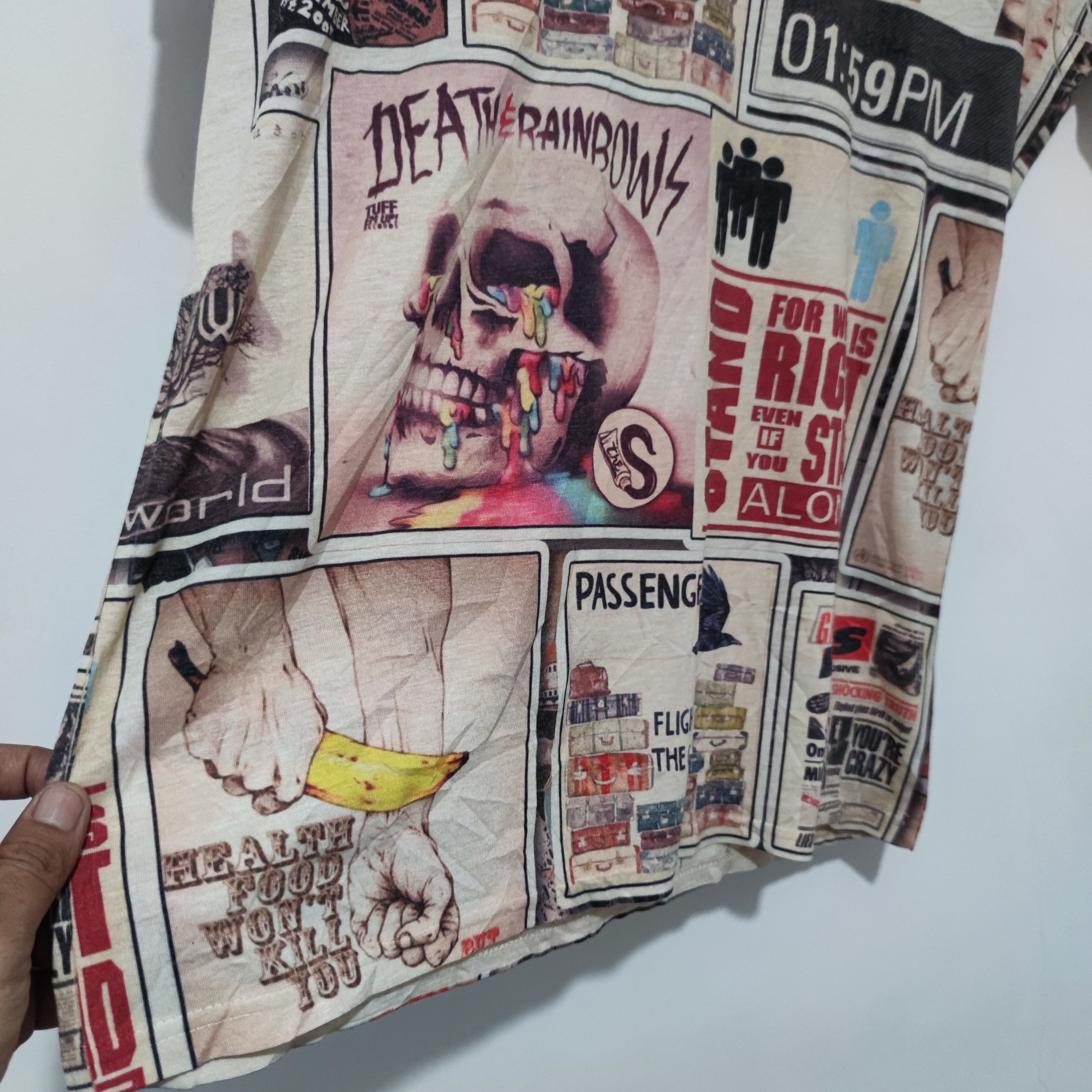 Roberto Cavalli just Cavalli Newspaper Pattern Size US XXL / EU 58 / 5 - 5 Thumbnail