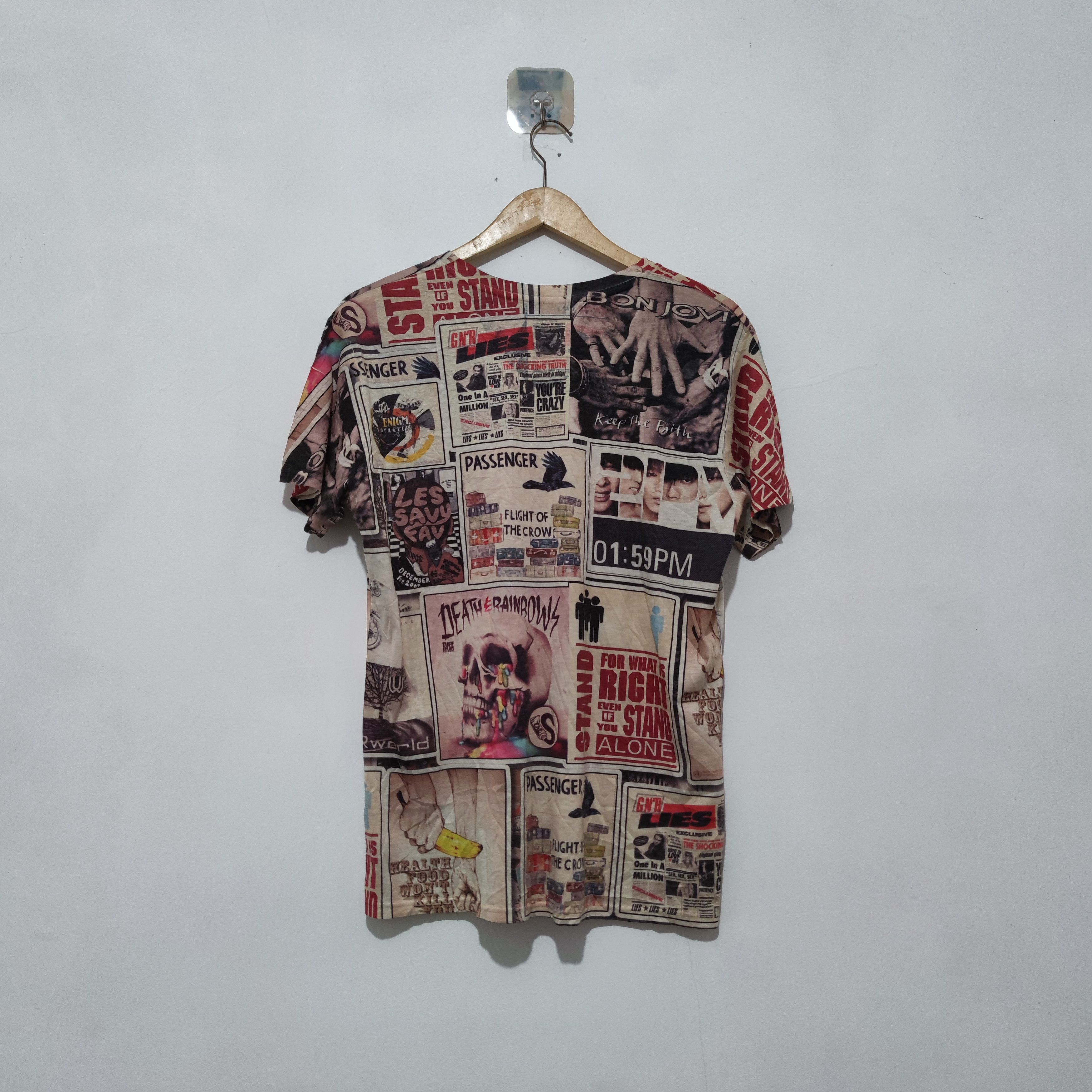 Roberto Cavalli just Cavalli Newspaper Pattern Size US XXL / EU 58 / 5 - 3 Thumbnail