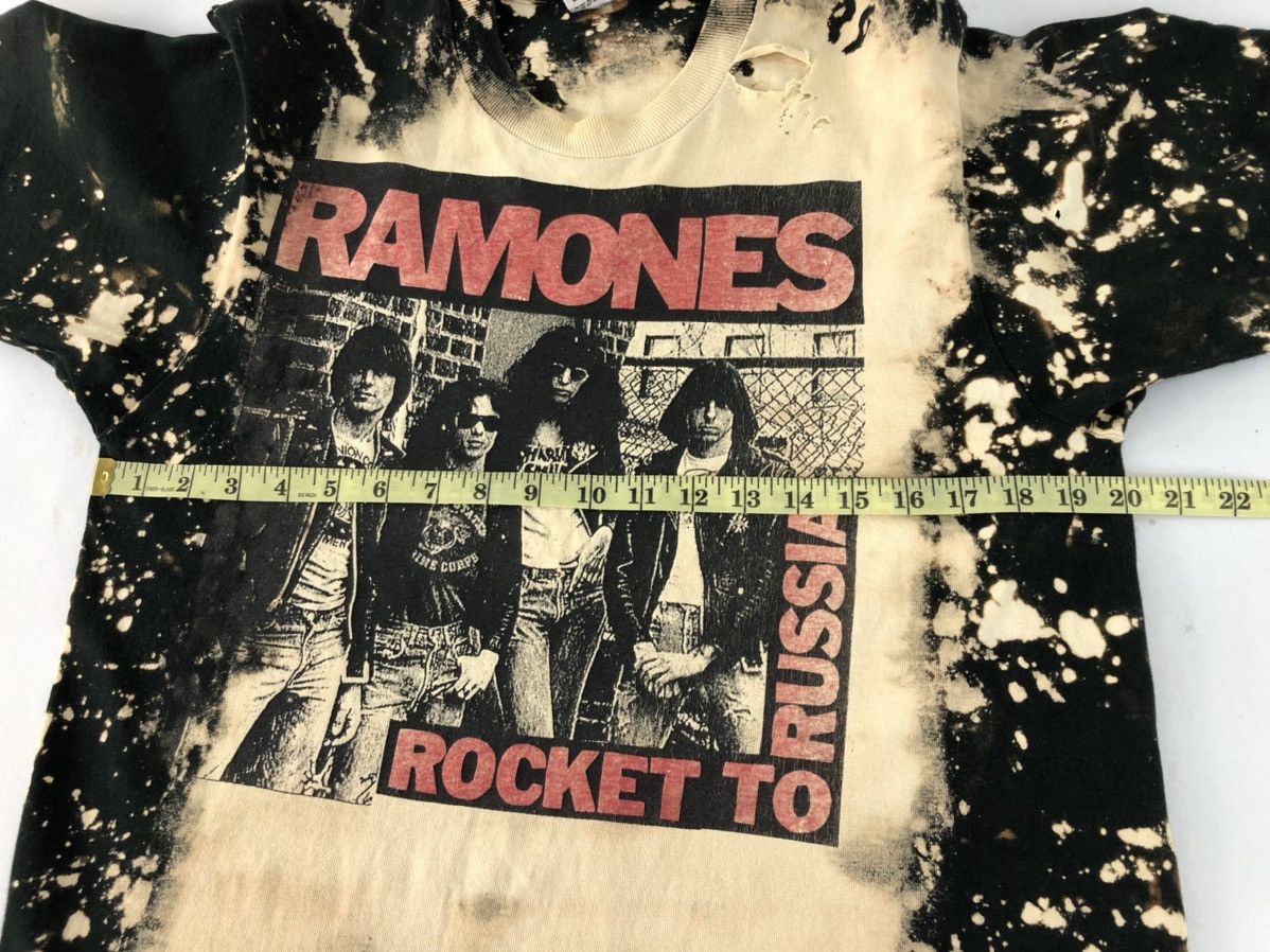 Band Tees × Vintage 80s Ramones Rocket To Russia American Punk Rock Tye Dye Acid Size US M / EU 48-50 / 2 - 7 Thumbnail