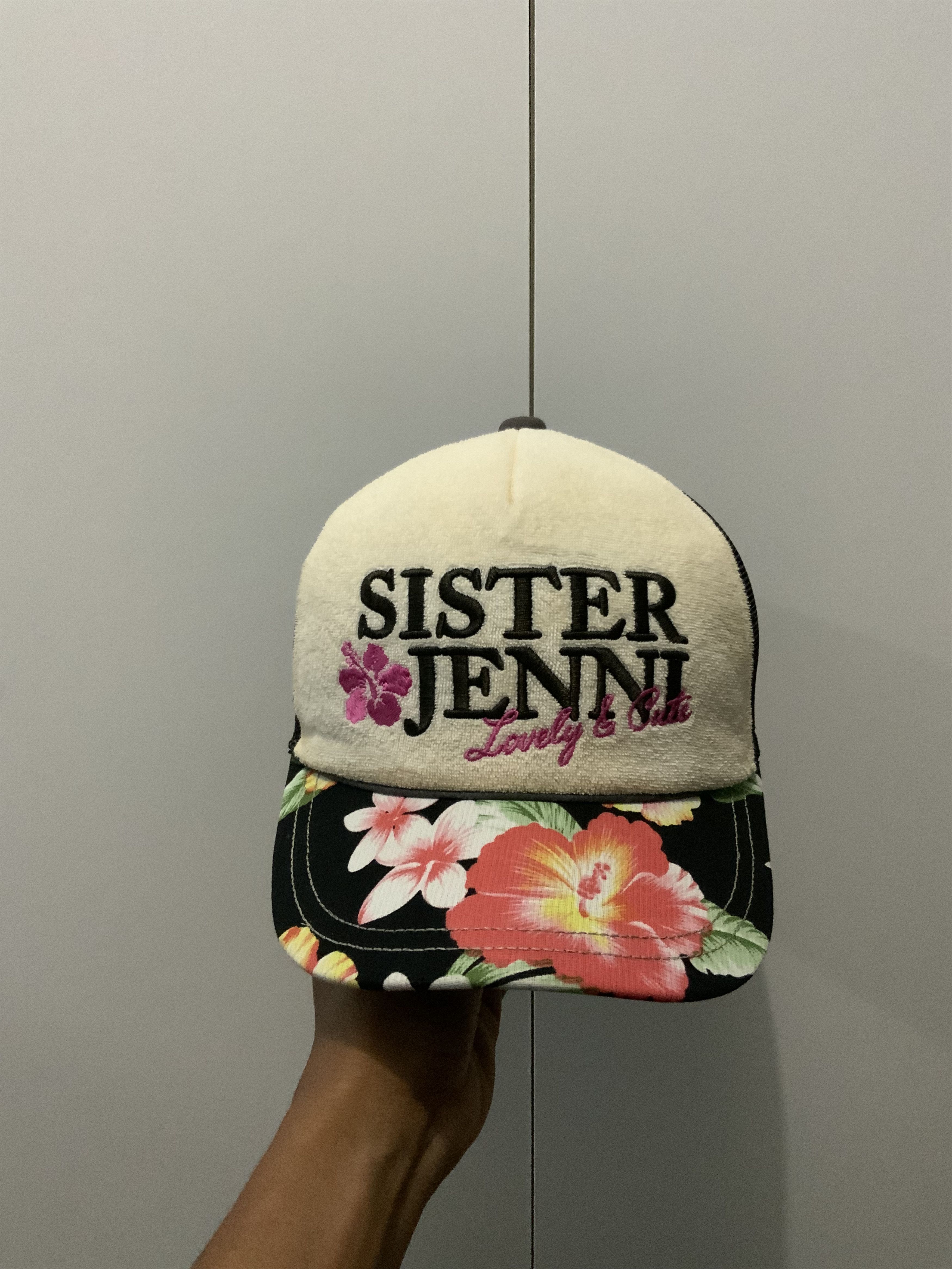 Japanese Brand Sister Jenni Art Streetwear Trucker Hat Size ONE SIZE - 1 Thumbnail