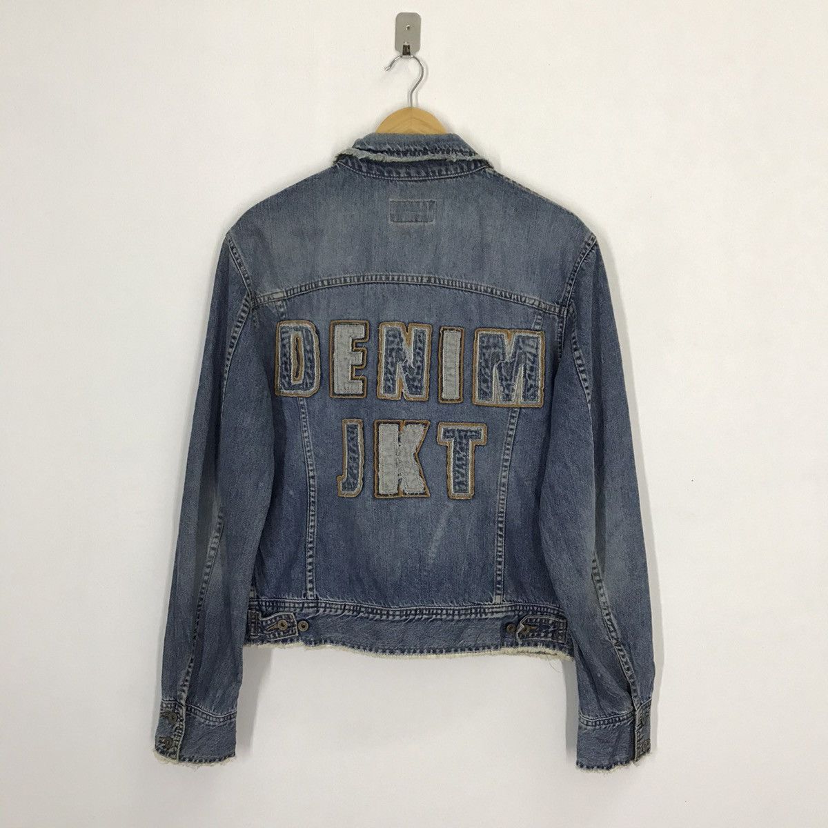 Dolce & Gabbana Dolce & Gabbana rare Denim Jacket patchwork Denim Size US L / EU 52-54 / 3 - 6 Thumbnail