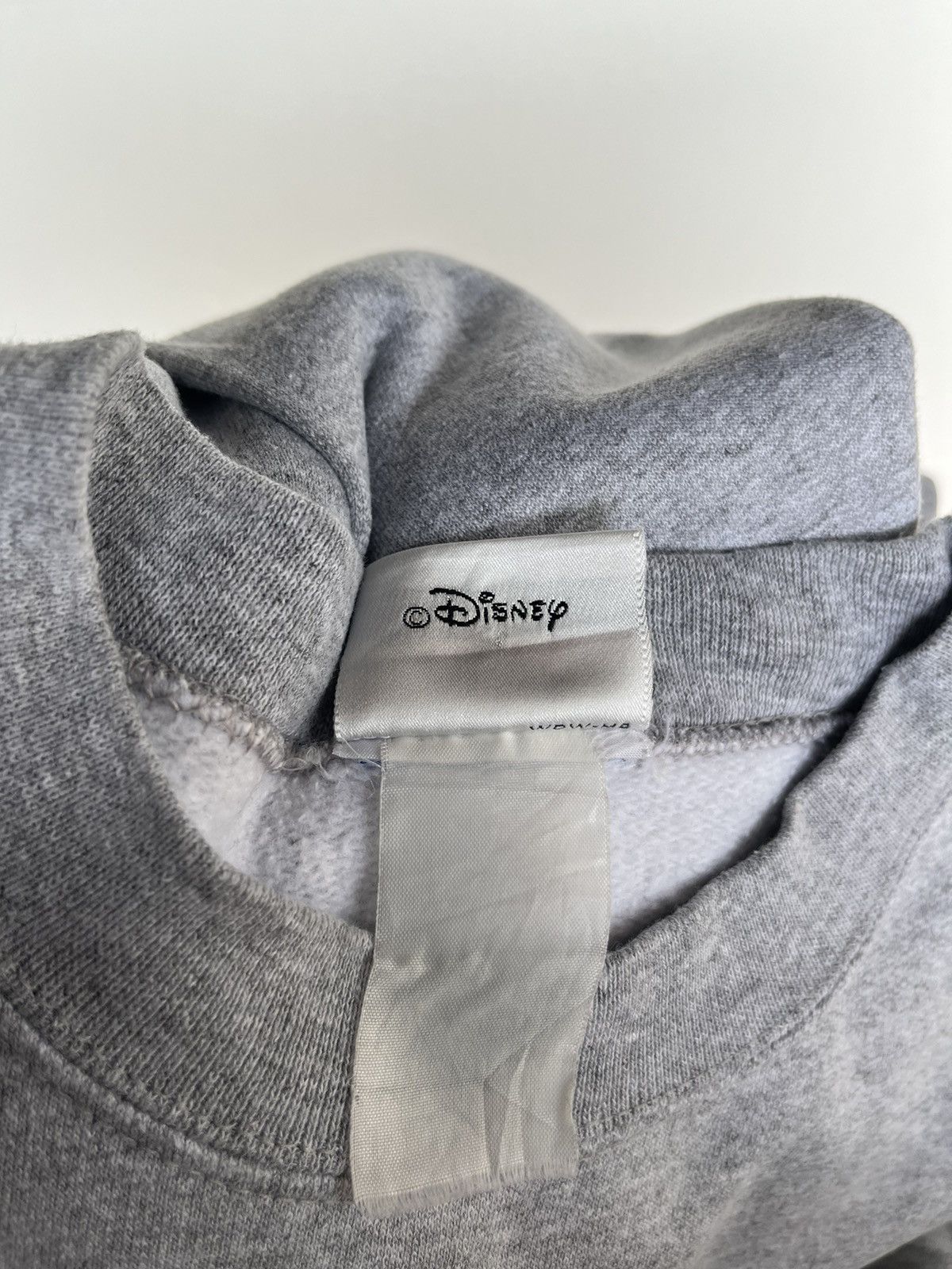 Disney × Vintage Vintage Y2K Lilo & Stitch Sweatshirt Size US M / EU 48-50 / 2 - 5 Thumbnail