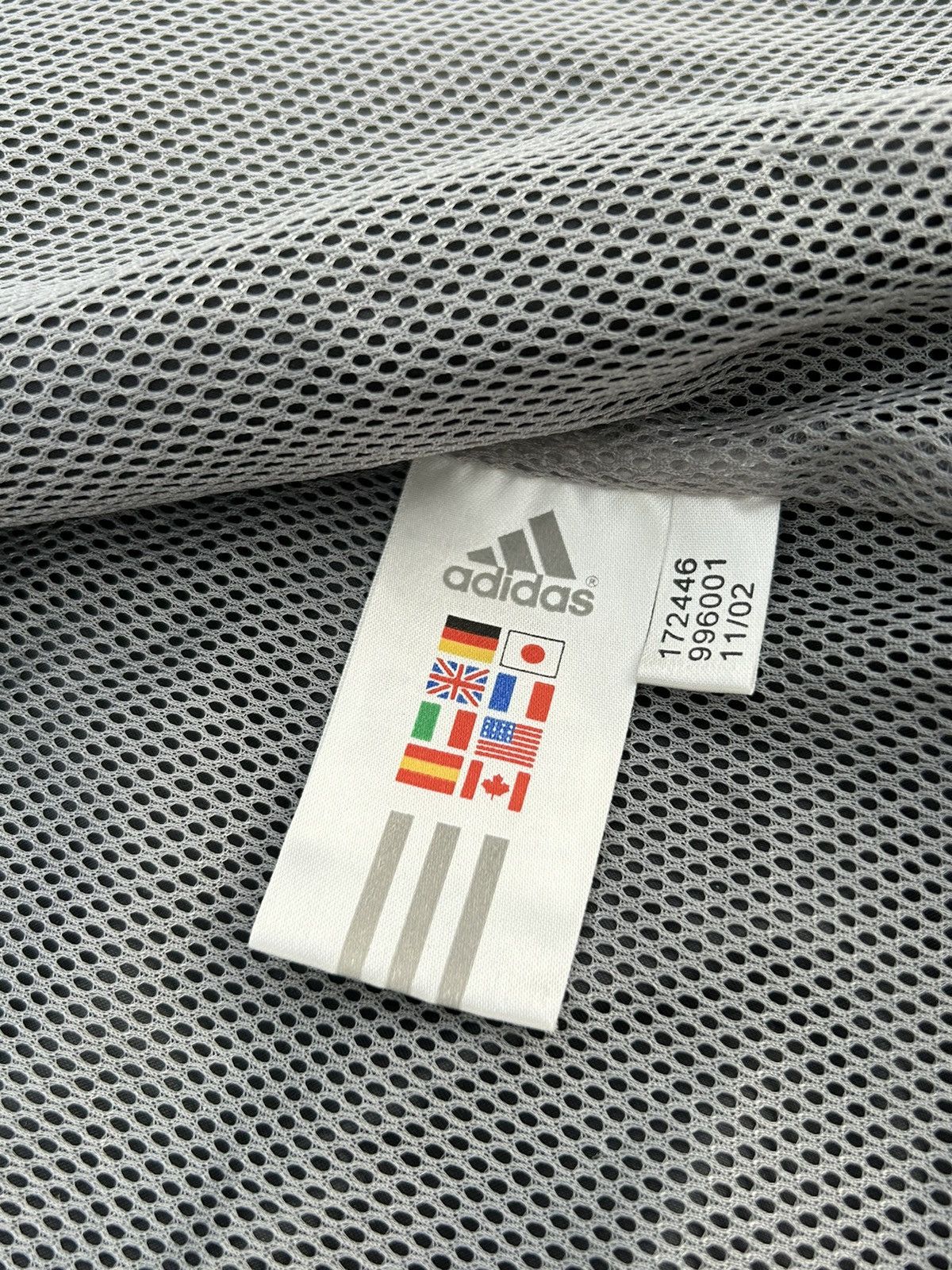 Adidas × Vintage Vintage Adidas Light Jacket Size US M / EU 48-50 / 2 - 8 Thumbnail
