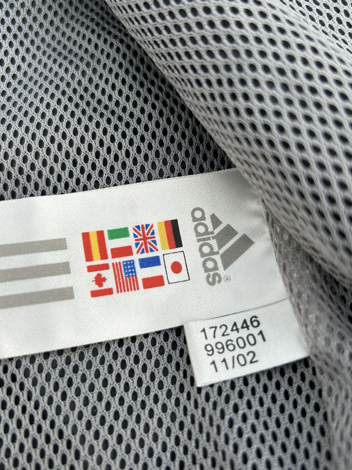 Adidas × Vintage Vintage Adidas Light Jacket Size US M / EU 48-50 / 2 - 9 Thumbnail