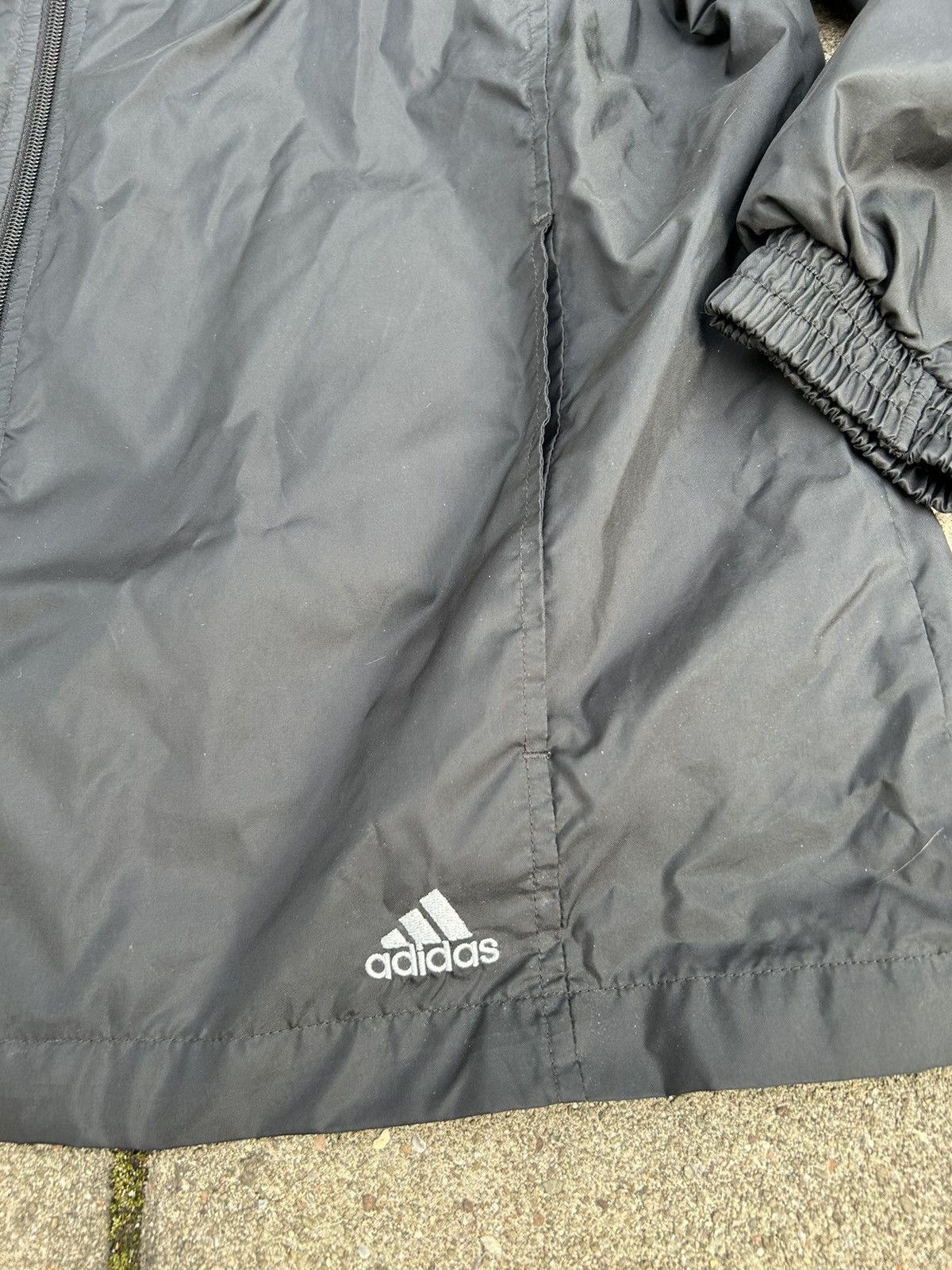 Adidas × Vintage Vintage Adidas Light Jacket Size US M / EU 48-50 / 2 - 2 Thumbnail