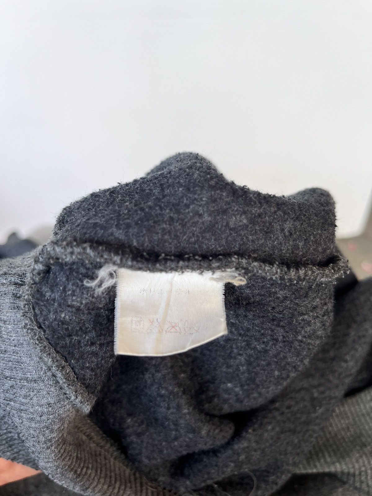 Vintage Vintage Wavelet Surf Clothing Sweatshirt Size US L / EU 52-54 / 3 - 5 Thumbnail