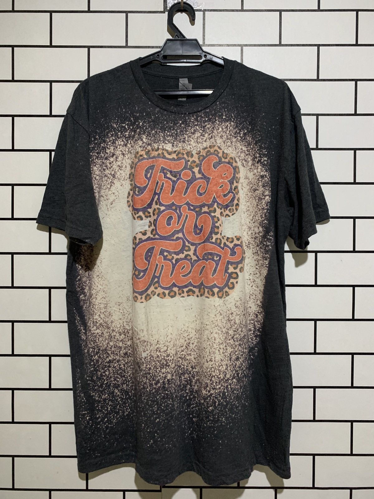 image of Vintage Trick Or Treat Vd15 in Black, Men's (Size XL)