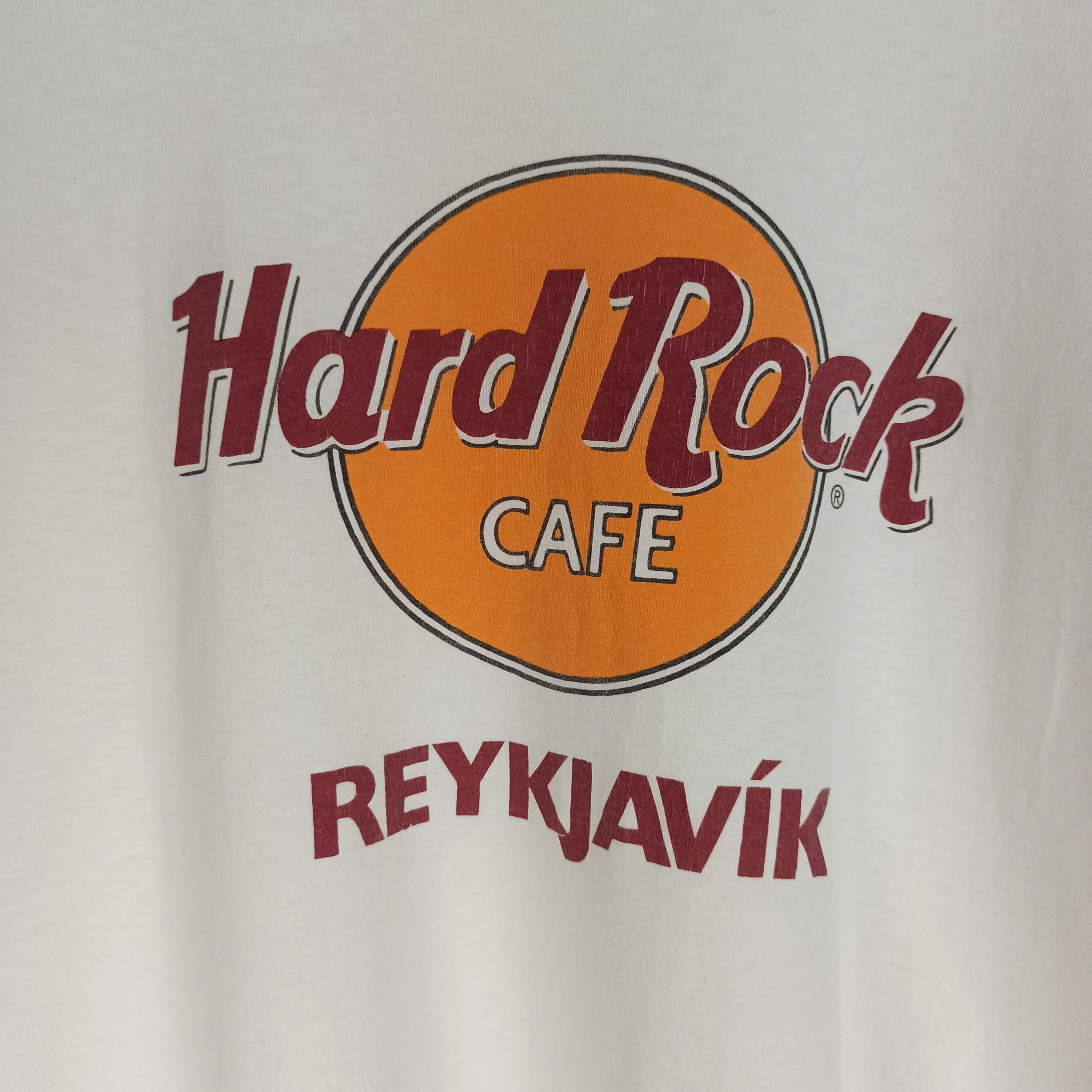 Hard Rock Cafe Vintage Hard Rock Cafe Reykjavik Big Logo Tshirt Size US XL / EU 56 / 4 - 3 Thumbnail