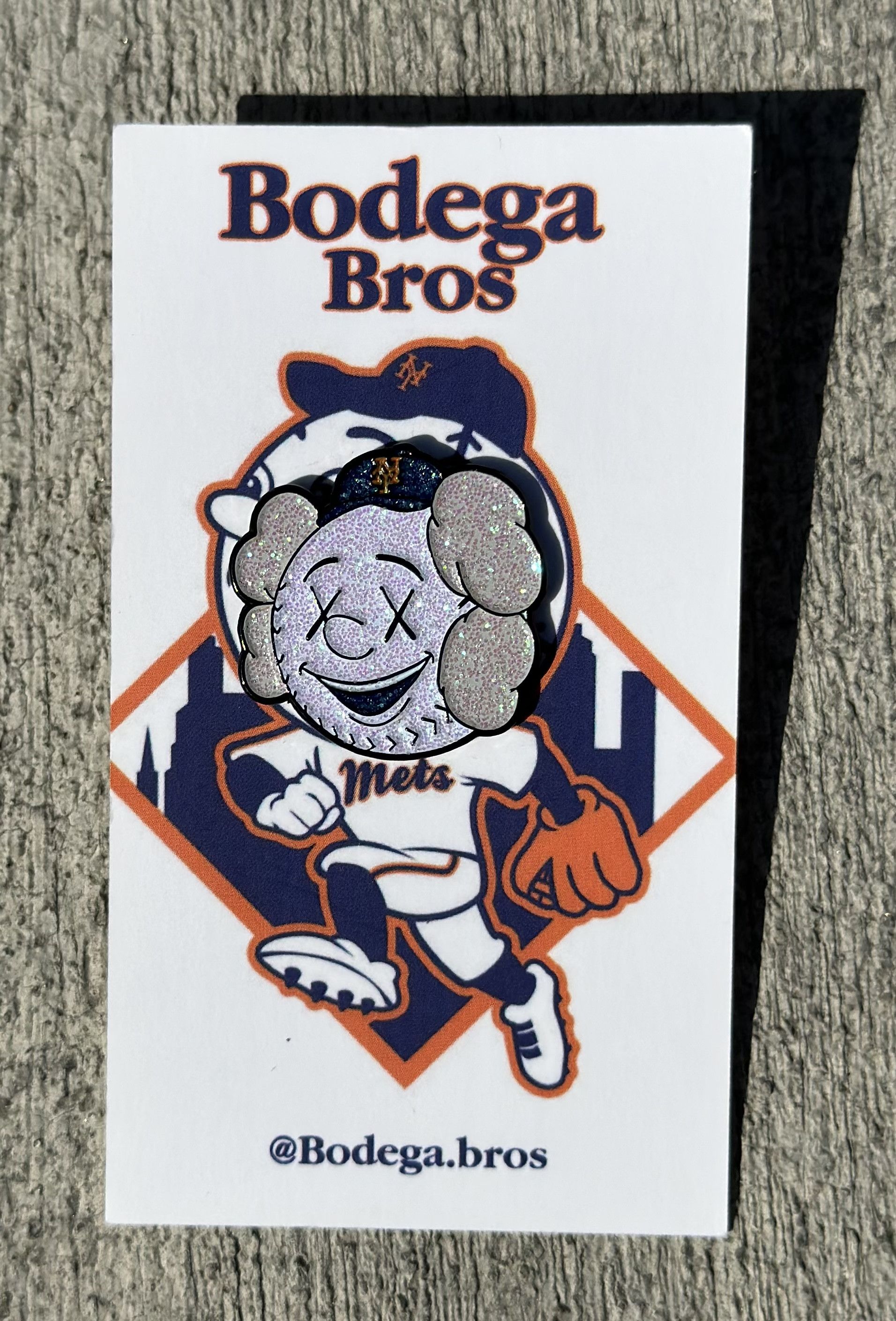 Kaws Bodega Bros Met Kaws Size ONE SIZE - 1 Preview