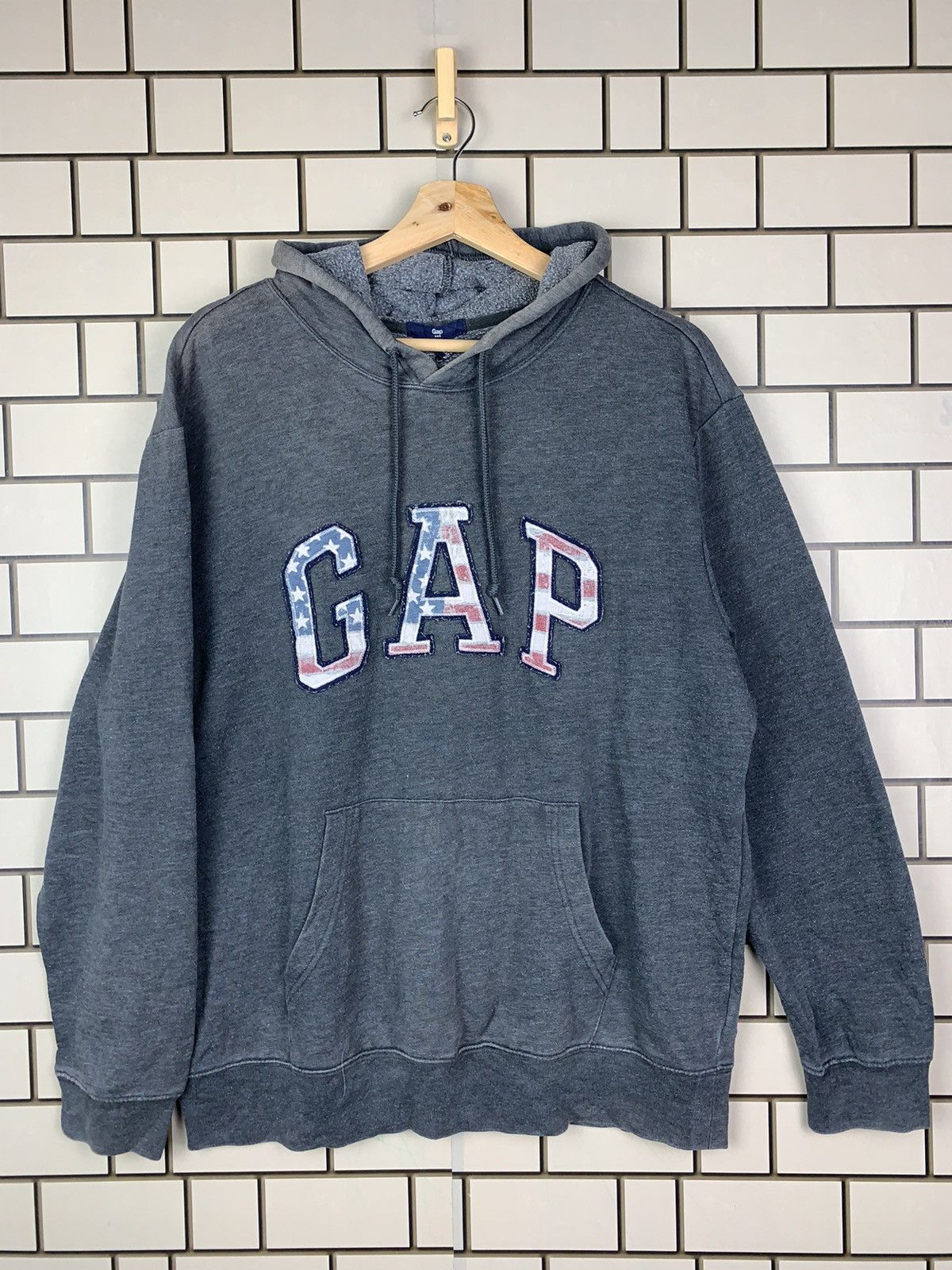 Gap × Vintage Vintage Sweatshirts Gap Hoodie Size US L / EU 52-54 / 3 - 1 Thumbnail