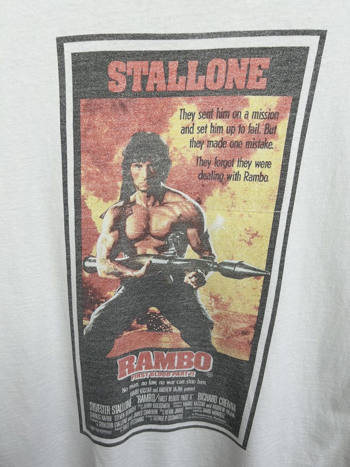 Vintage Mens Vintage Sylvester Stallone Rambo Film T Shirt rare y2k Size US XXL / EU 58 / 5 - 8 Thumbnail