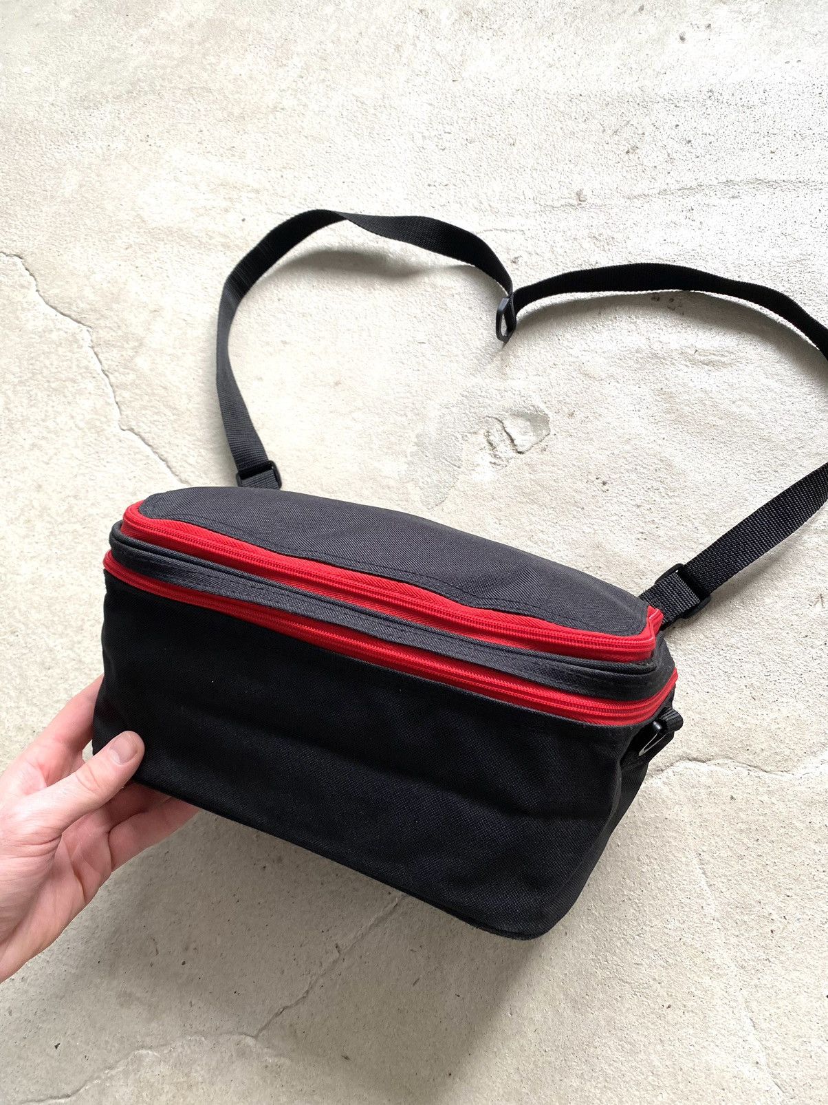 Marlboro 90’s Rare! Vintage Marlboro Bagpack Transformer Bag Hype Size ONE SIZE - 14 Thumbnail