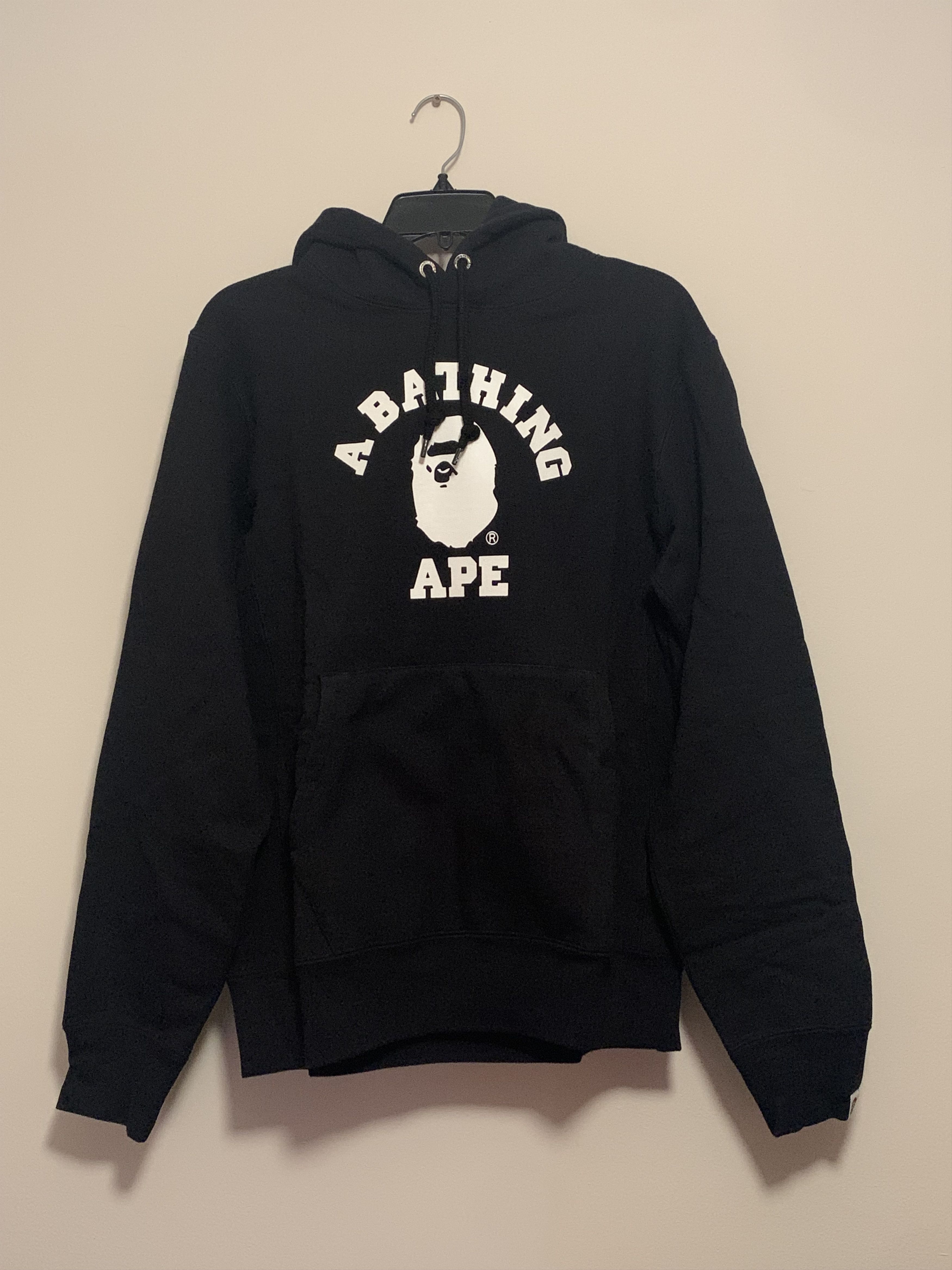 Bape hoodie weight hotsell