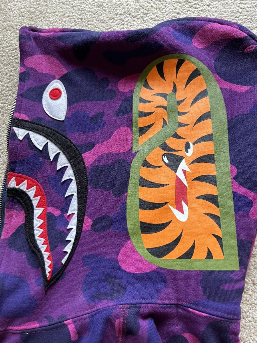 Bape A Bathing Ape: Purple/Blue Split Camo Shark Full Zip Hoodie Size US M / EU 48-50 / 2 - 6 Thumbnail