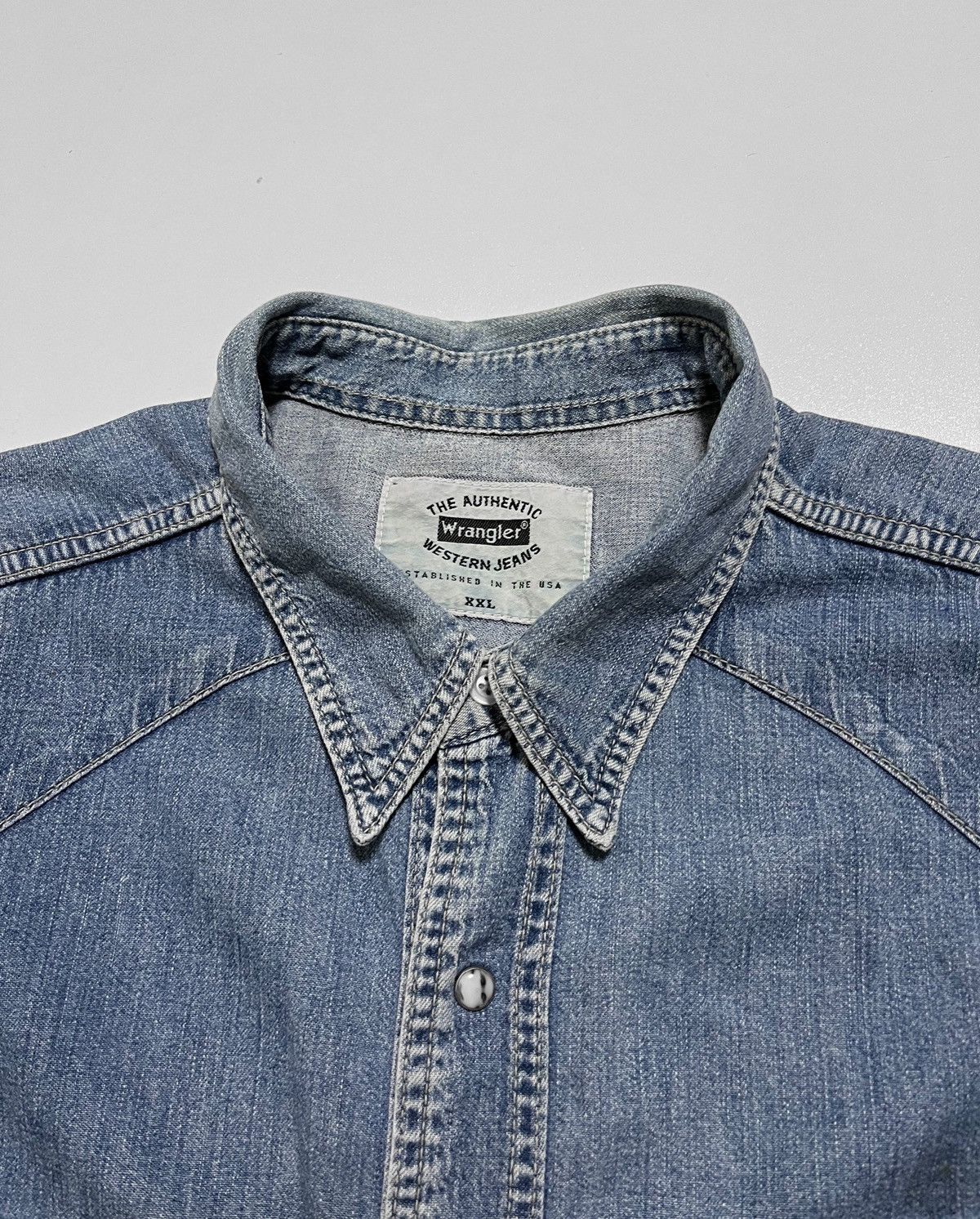 Levi's Vintage Clothing Vintage Western Style Shirt Size US XL / EU 56 / 4 - 1 Thumbnail