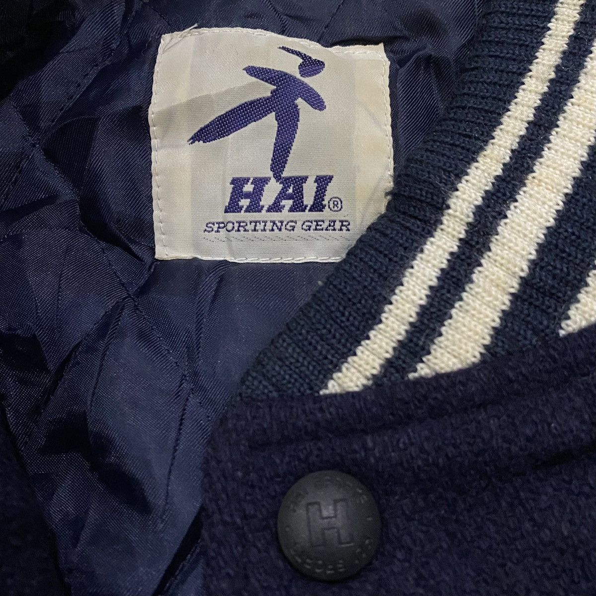 Hai Sporting Gear Vintage Hai Sporting Gear Varsity Leather Jacket Size US M / EU 48-50 / 2 - 11 Thumbnail