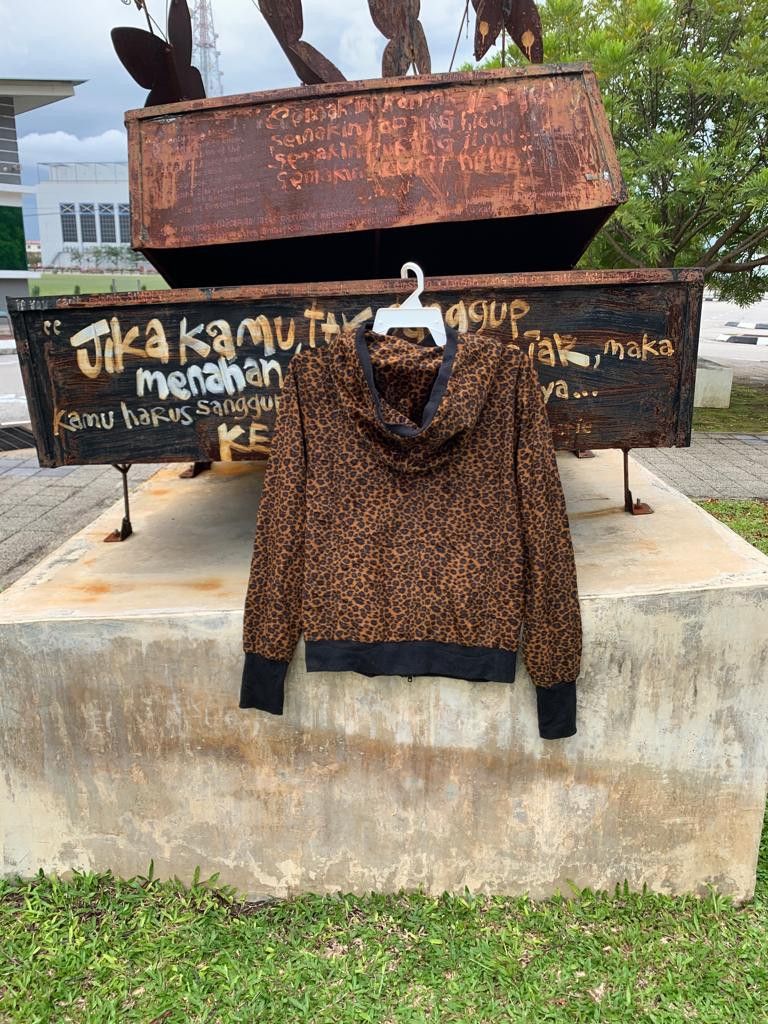 Japanese Brand × Vintage Hoodie Leopard Design Japanese style Size M / US 6-8 / IT 42-44 - 2 Thumbnail