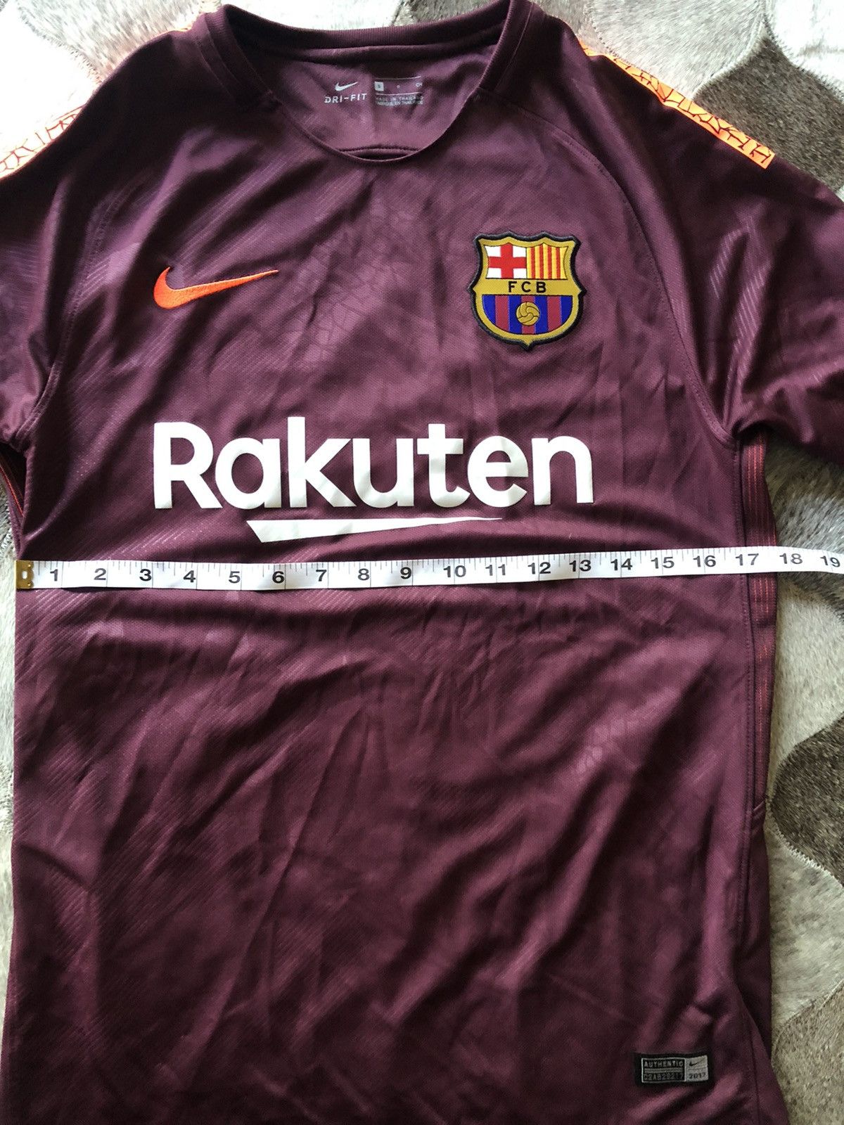 Nike 2019 nike Barcelona jersey Size US S / EU 44-46 / 1 - 11 Thumbnail