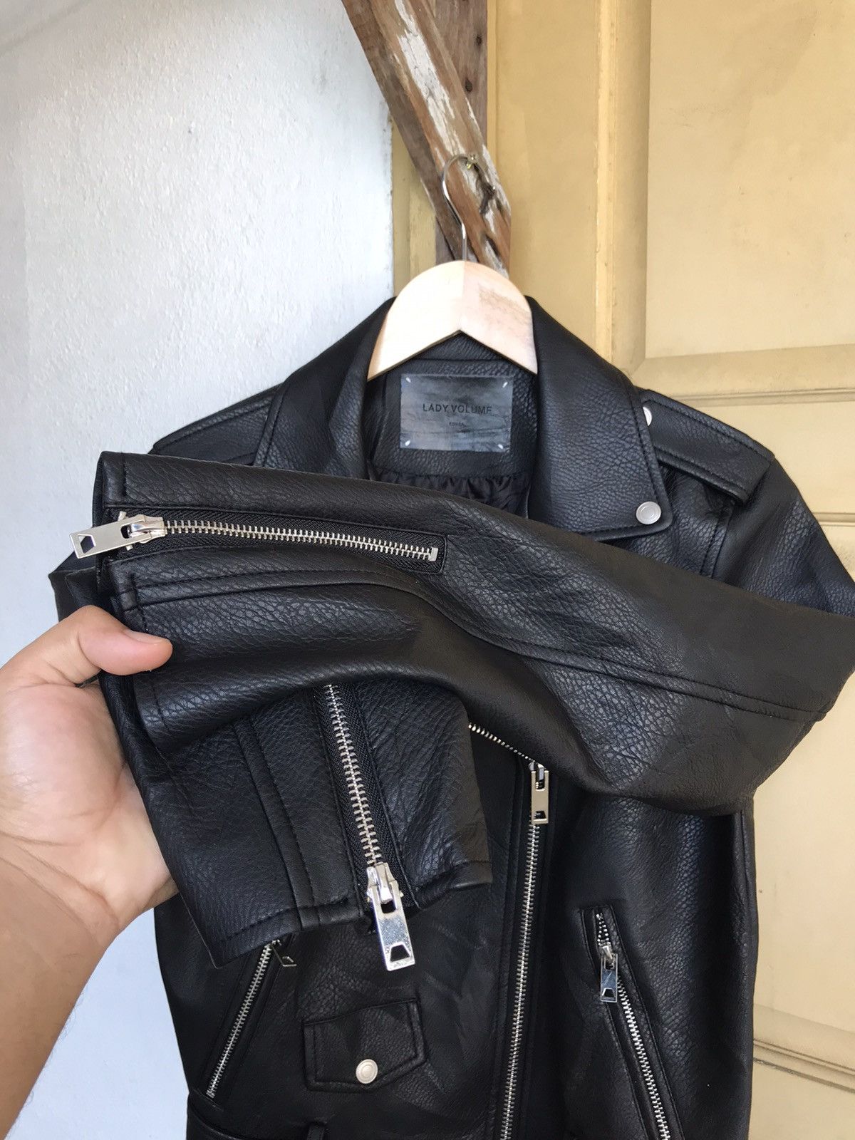 Seditionaries Nice❗️Korean Brands Lady Volume Faux Leather Jacket Women Size M / US 6-8 / IT 42-44 - 9 Thumbnail