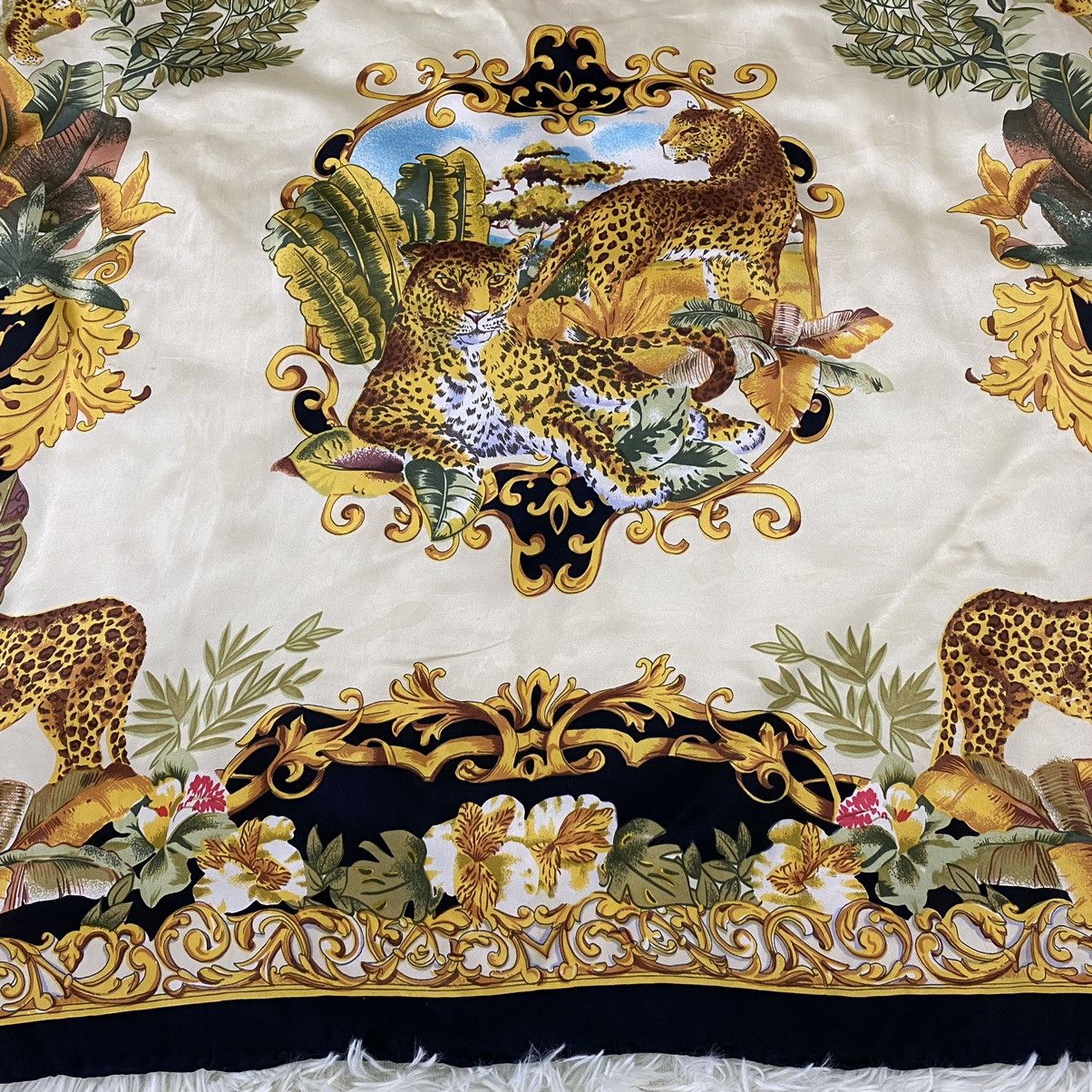 Other ☀️LUXURY DESIGN LEOPARD SILK SCARF (35"x35") Size ONE SIZE - 4 Thumbnail