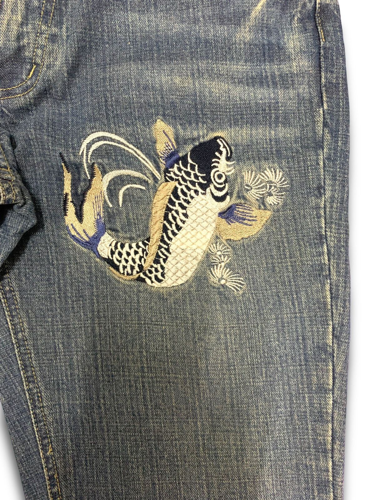 Japanese Brand Vintage 90s Sugoi Fish Koi Kaihara Jeans Size US 31 - 5 Thumbnail