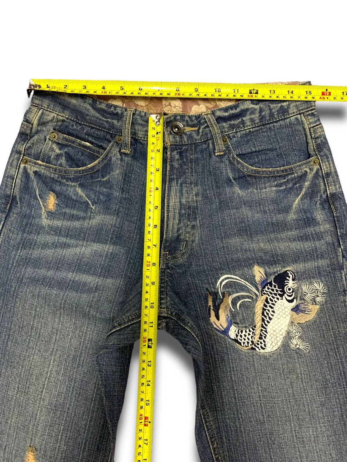 Japanese Brand Vintage 90s Sugoi Fish Koi Kaihara Jeans Size US 31 - 11 Thumbnail