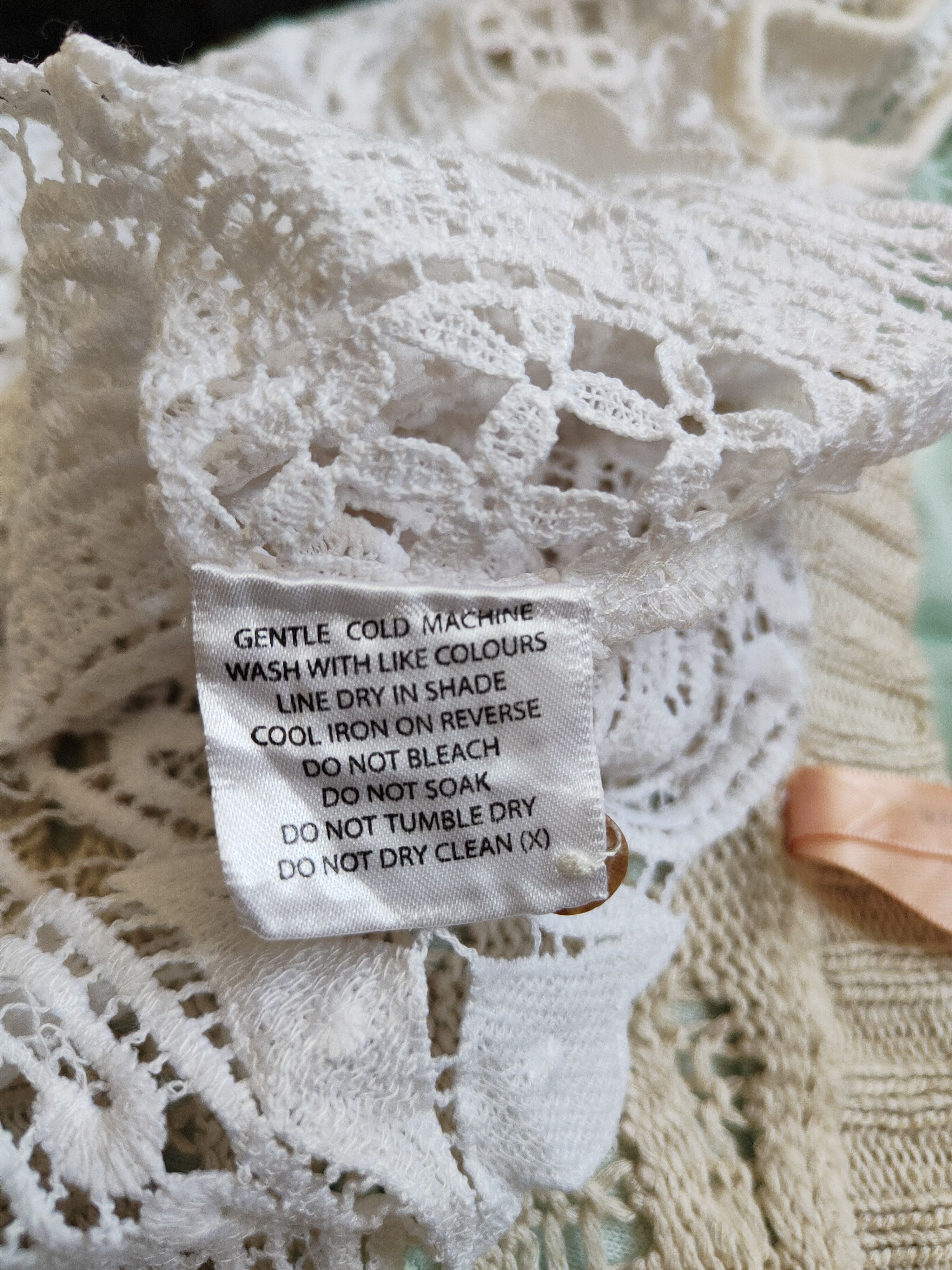Grailed Gum White Crochet Meshnet Crop Tops #S1000 Size S / US 4 / IT 40 - 9 Thumbnail