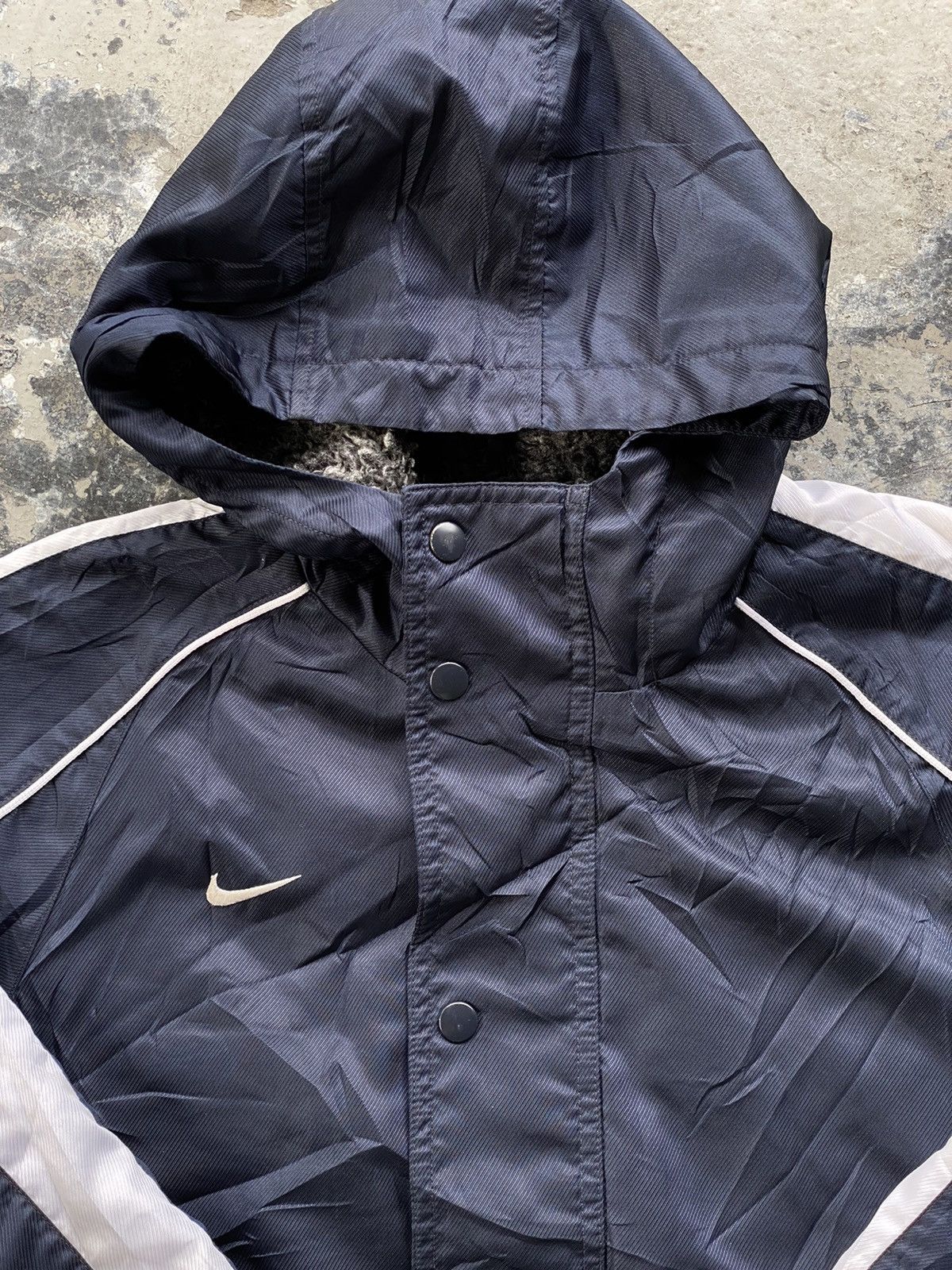 Nike × Vintage Vintage Nike Big Swoosh Logo Travis Scott Jacket Size US M / EU 48-50 / 2 - 3 Thumbnail