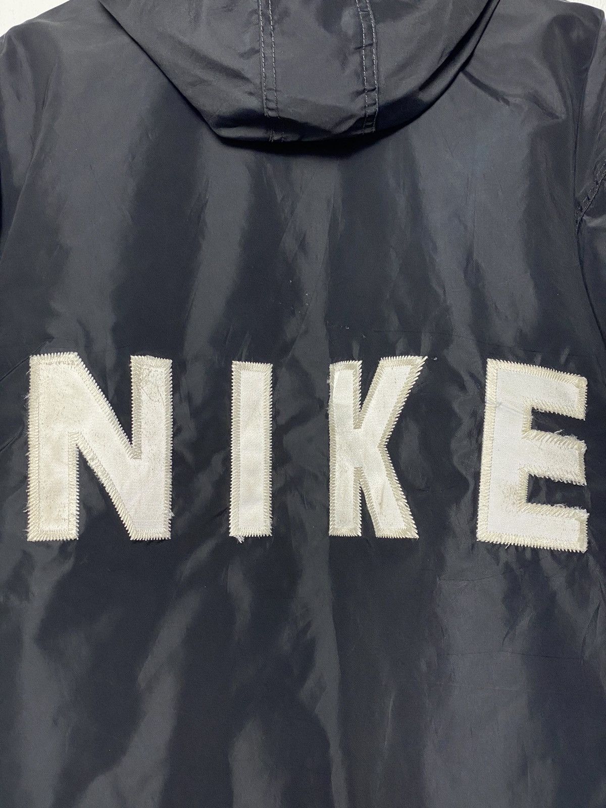 Nike Vintage Nike Swoosh Jacket Travis Scott Windbreaker Hoodies Size US XL / EU 56 / 4 - 8 Thumbnail