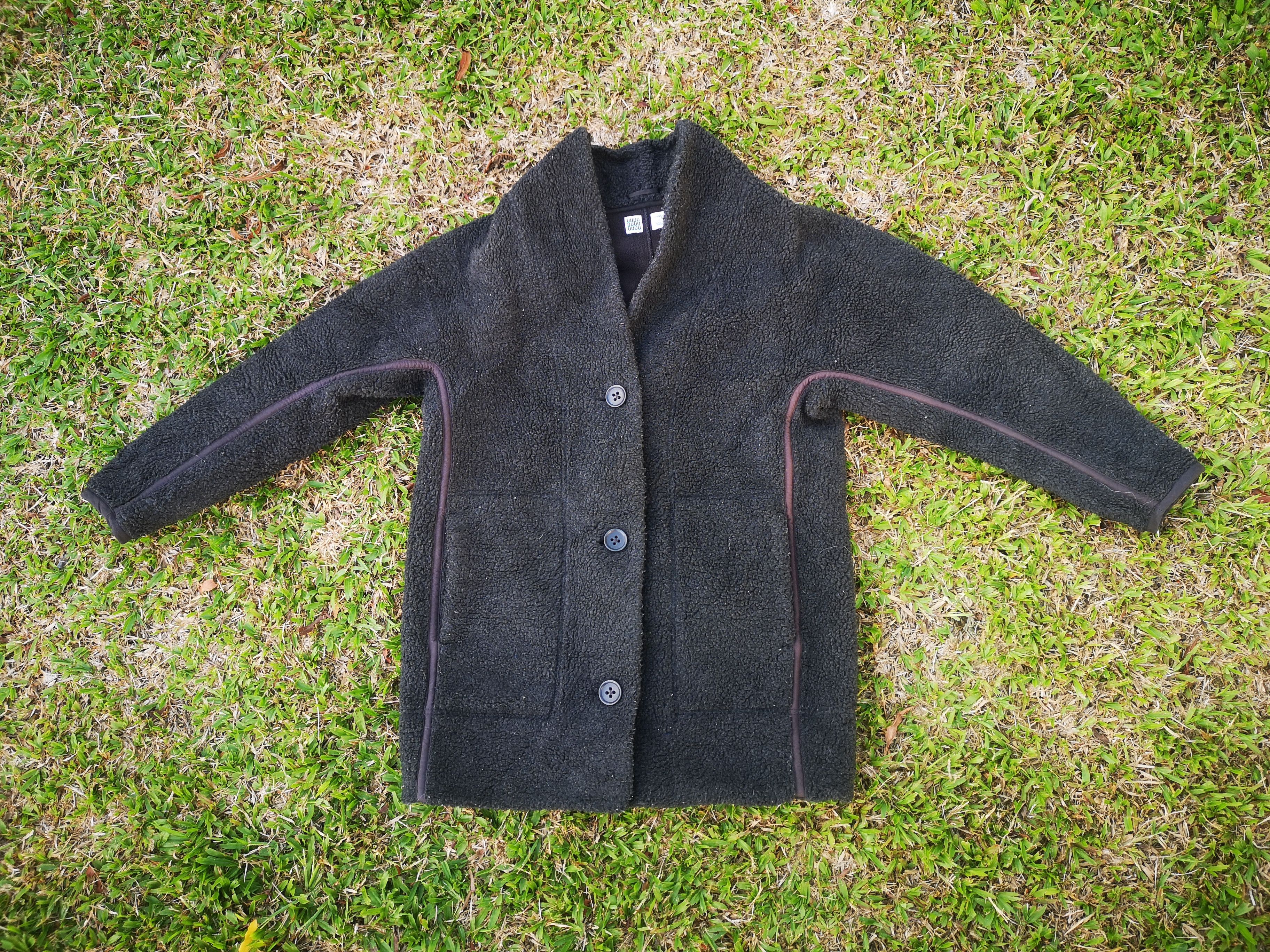 Lemaire × Uniqlo Uniqlo UUU Lemaire Sherpa Fleece Button Size US S / EU 44-46 / 1 - 3 Thumbnail
