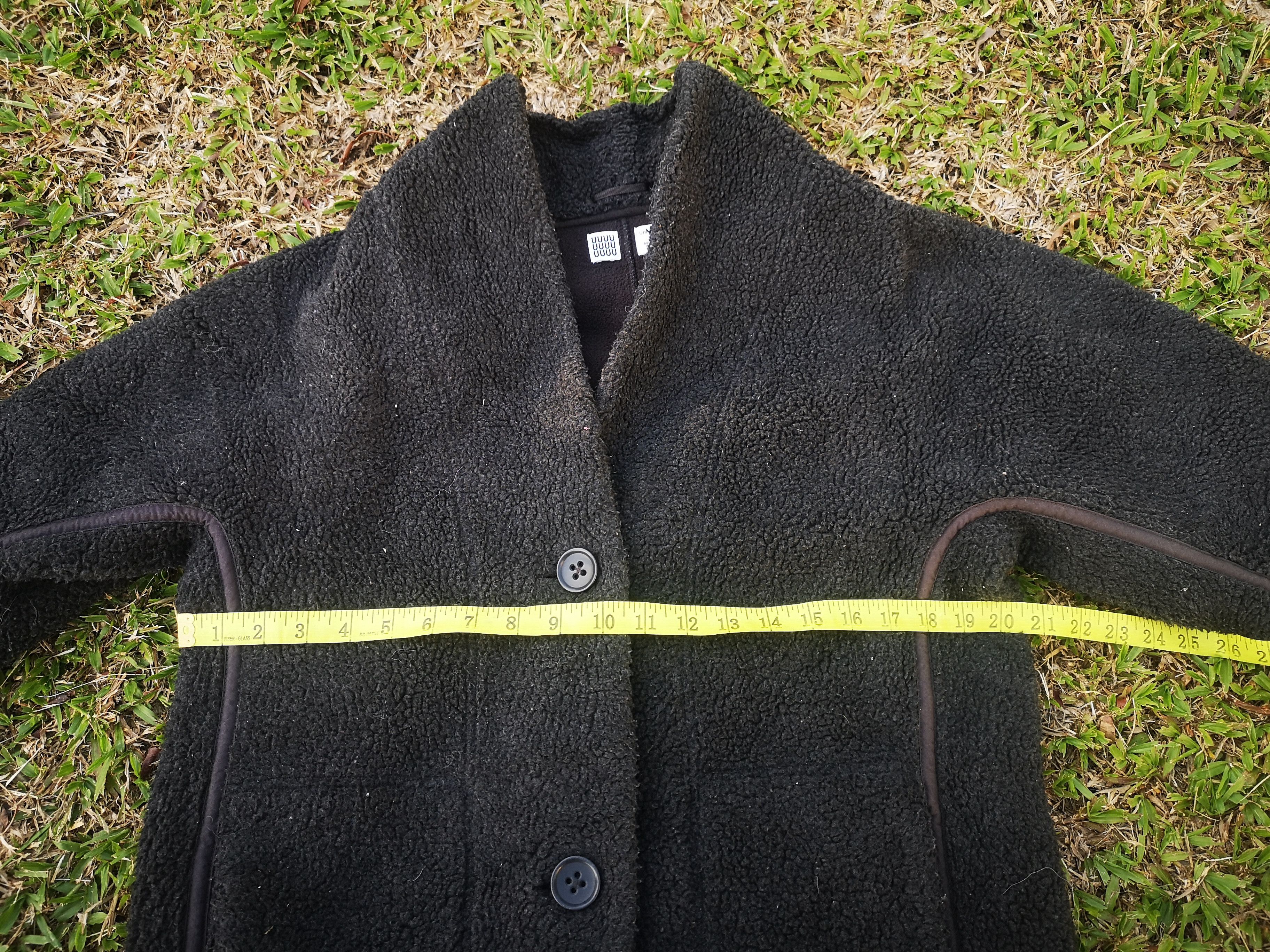 Lemaire × Uniqlo Uniqlo UUU Lemaire Sherpa Fleece Button Size US S / EU 44-46 / 1 - 12 Thumbnail