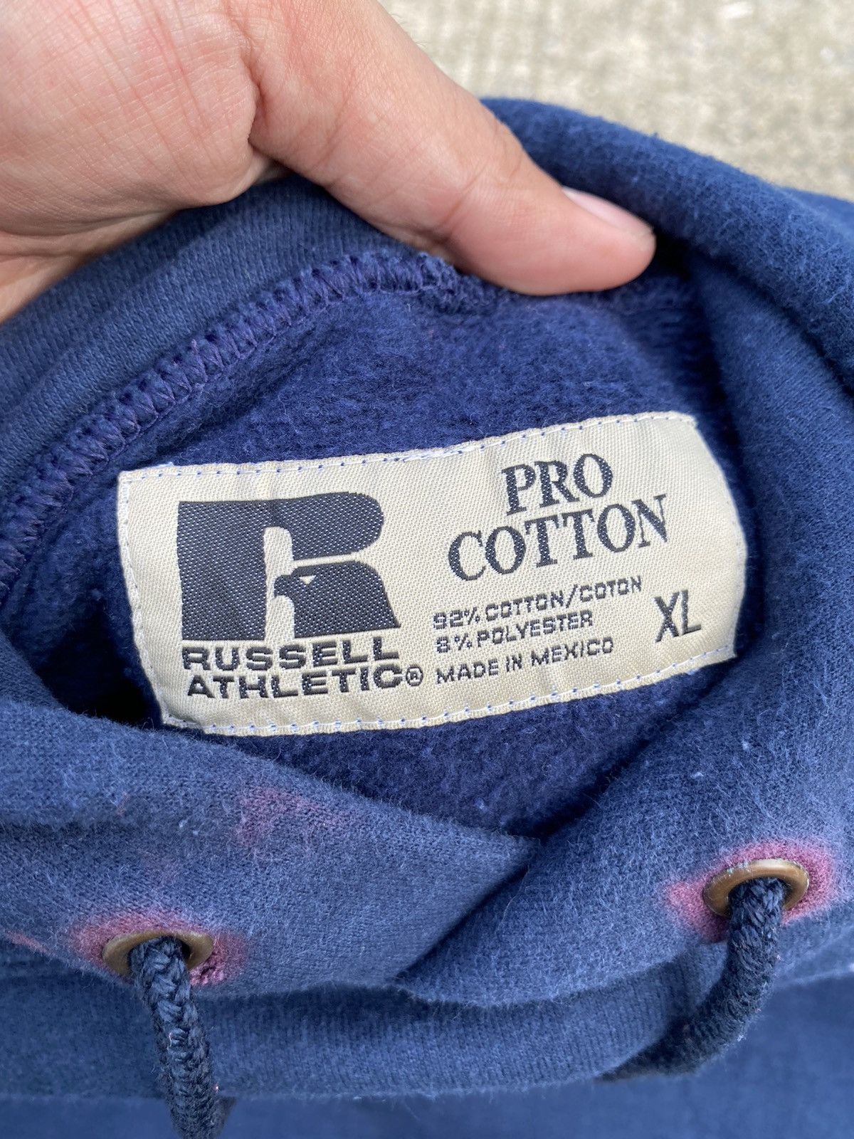 Vintage Rare Russell Athletic Heavyweight Hoodie Size US XL / EU 56 / 4 - 9 Thumbnail